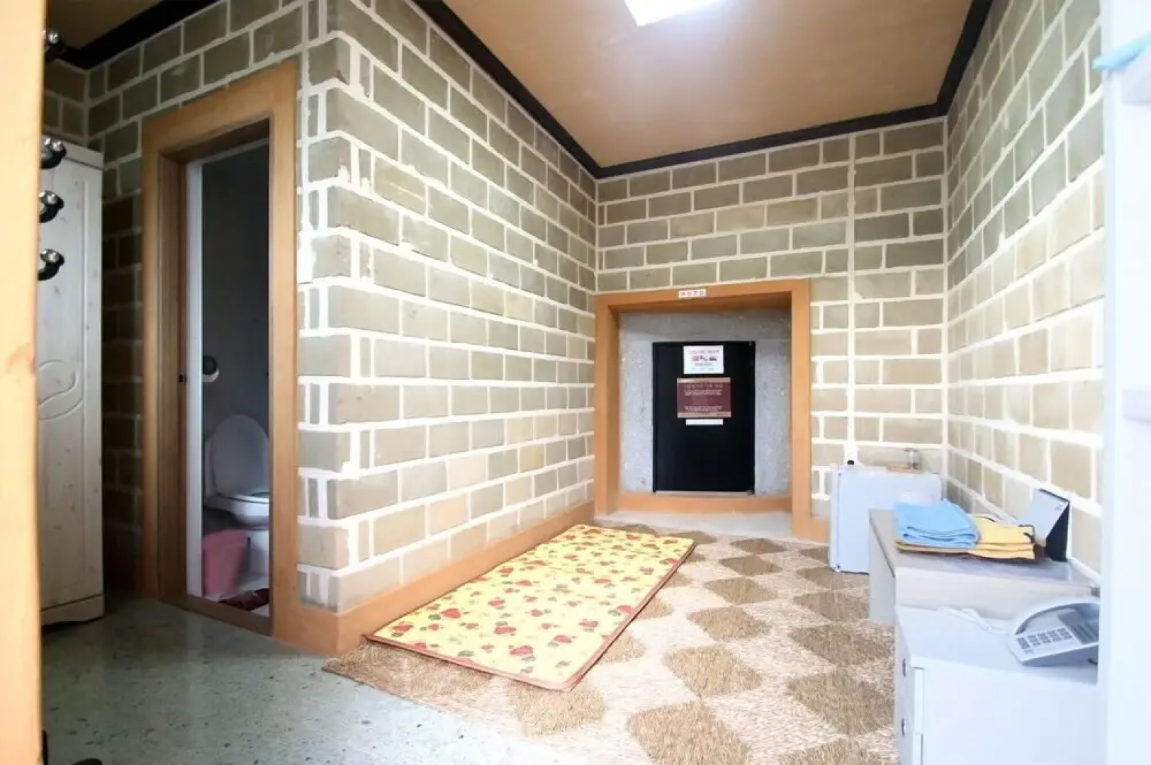 Steam Cauldron Resort