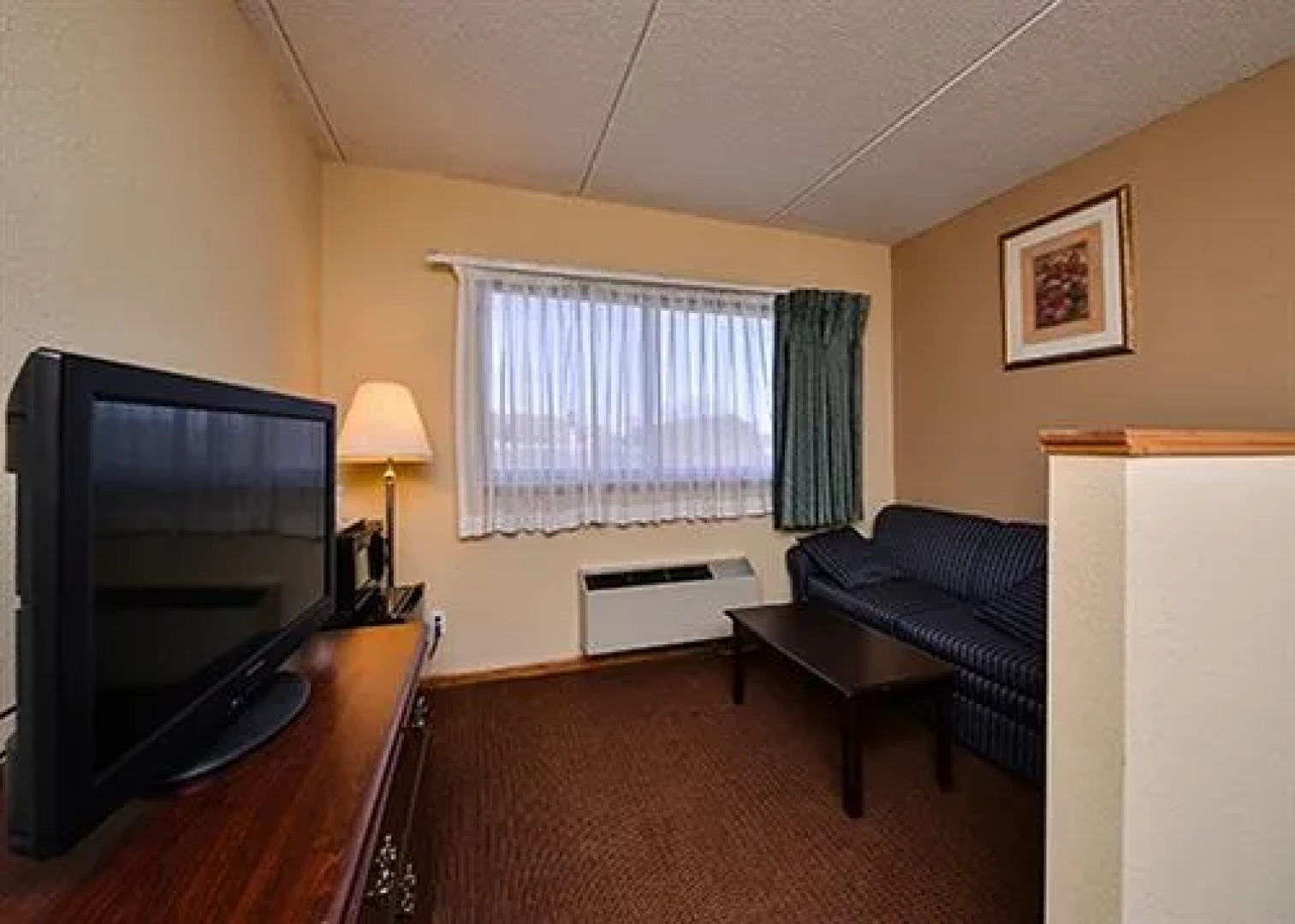 Quality Inn and Suites Beaver Dam