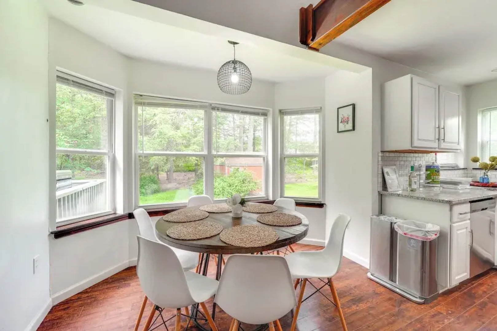 Tannersville House: Bar & Deck, 2 Mi to Ski Resort