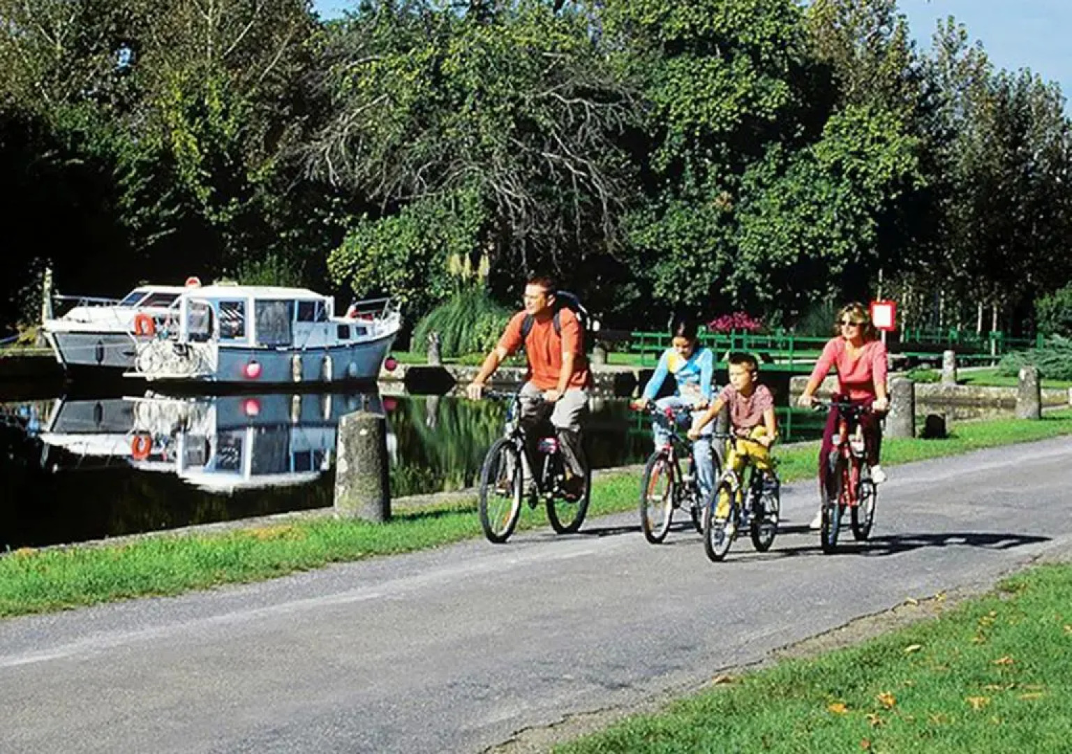 Val Rive - Leonardo Apartment