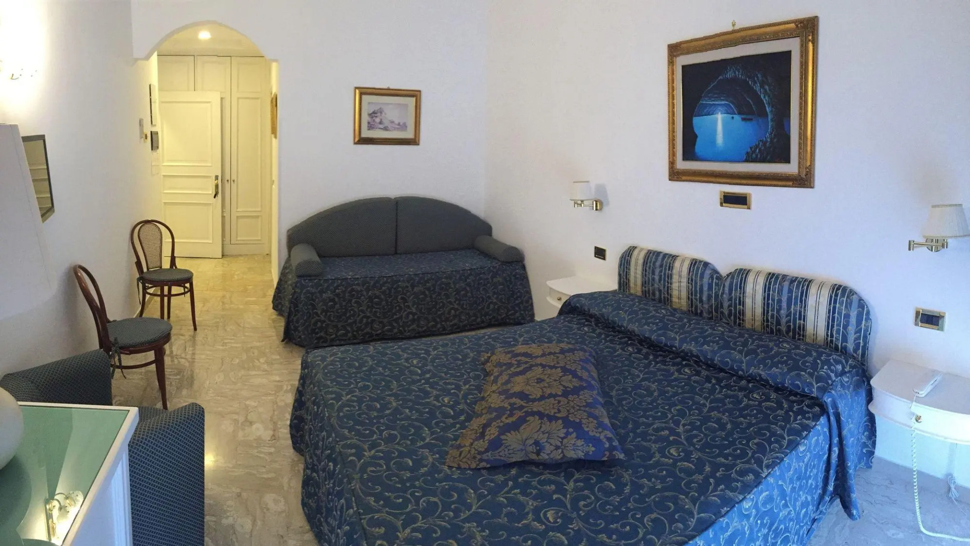 Bougainville Luxury Boutique Hotel