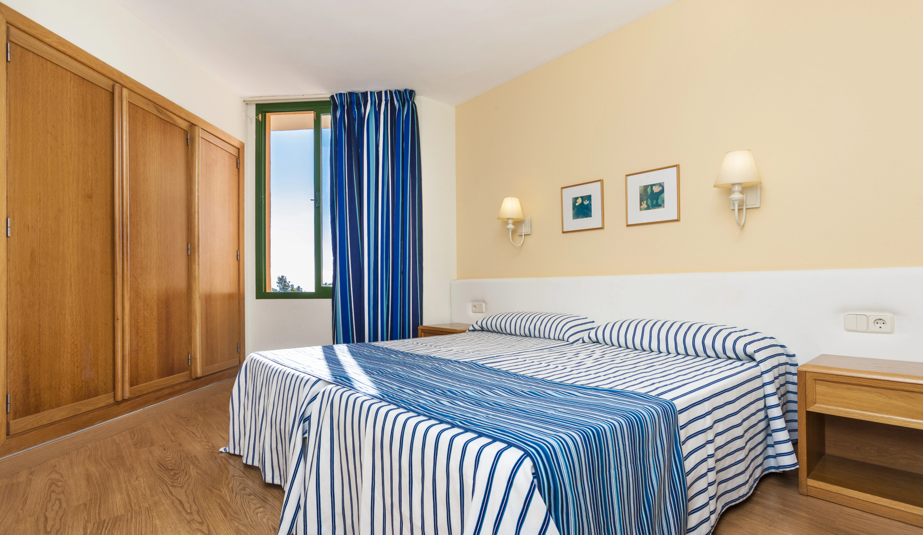 Apartamentos Globales Nova