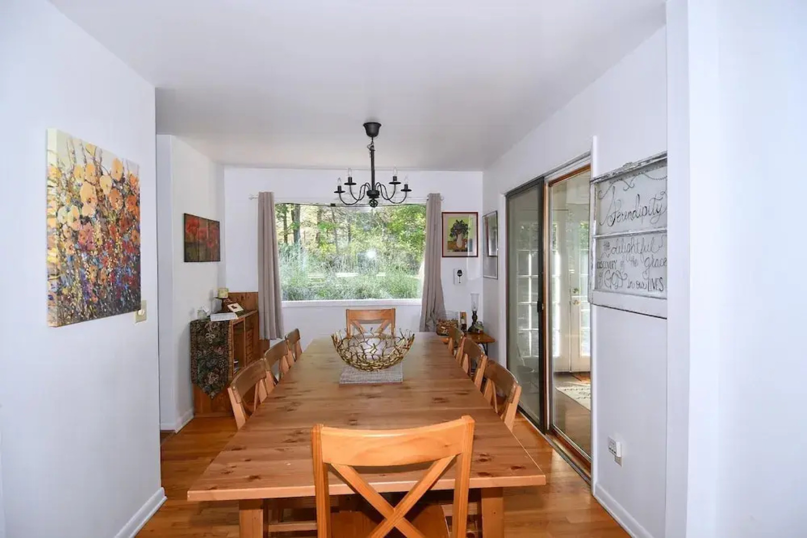 Serendipity - Large 5BR With a Hot Tub