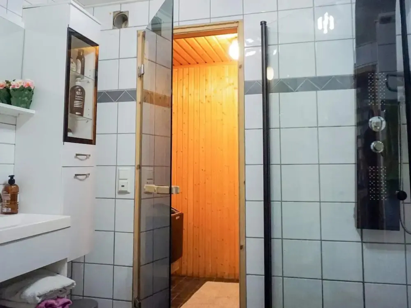 5 Star Holiday Home in Tanumshede
