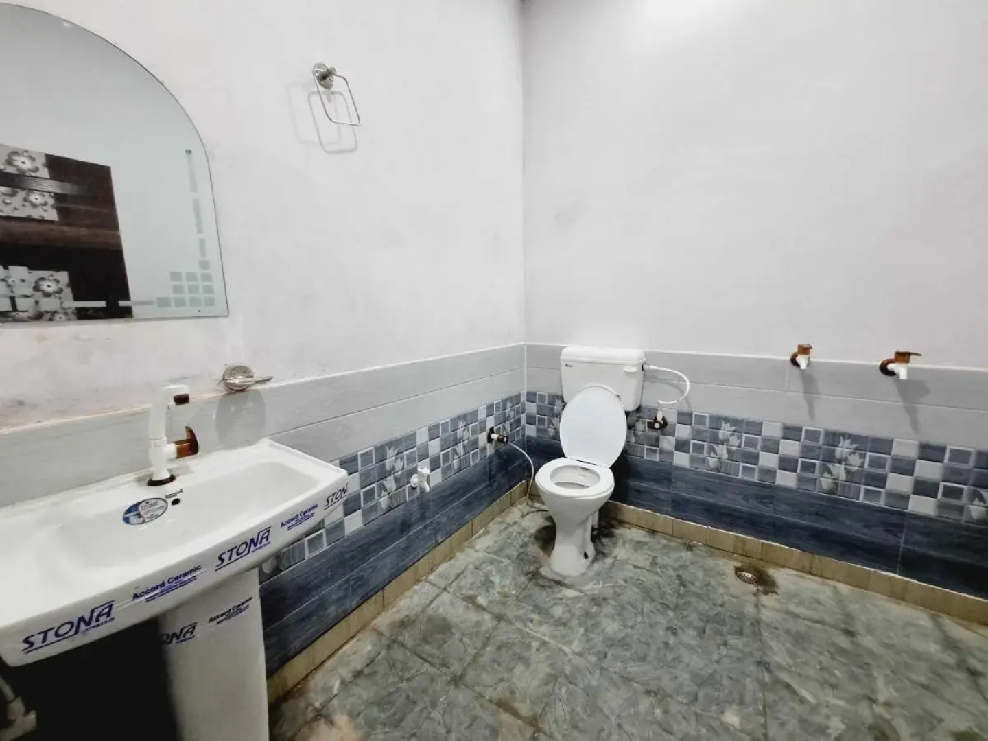 Oyo 701386 Hotel Shiva & Restaurant