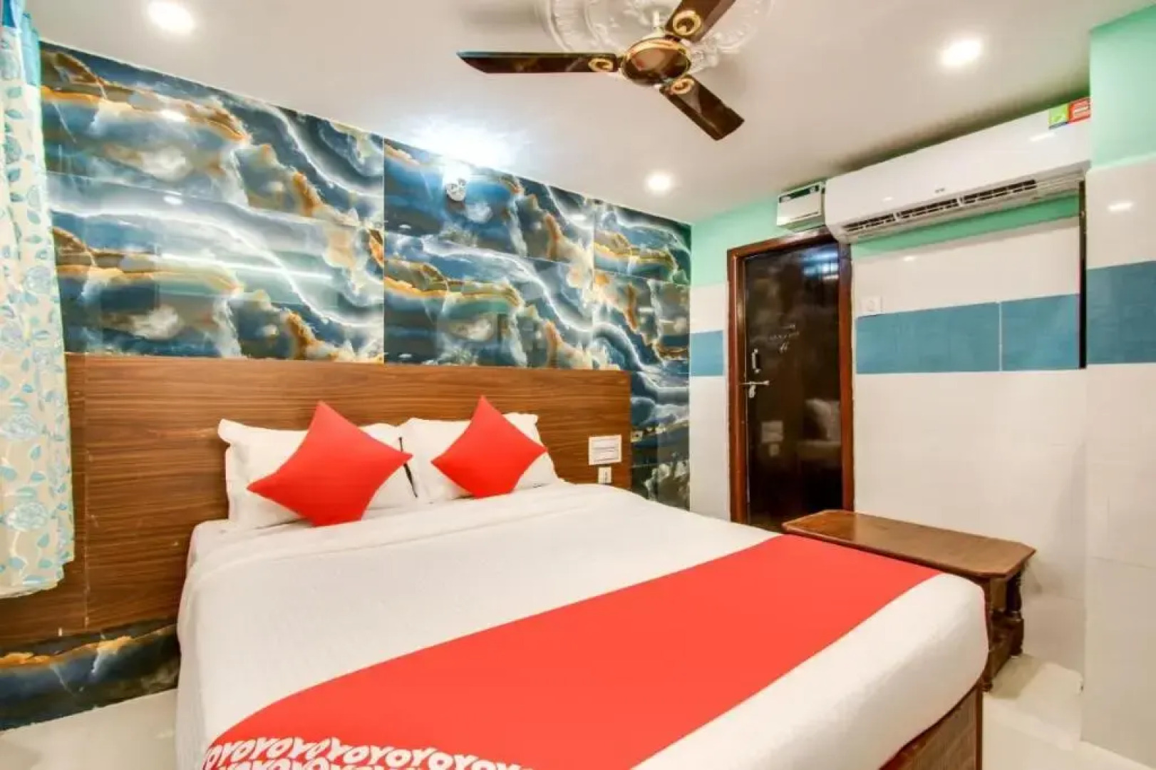 Hotel Sri Grand by OYO Rooms