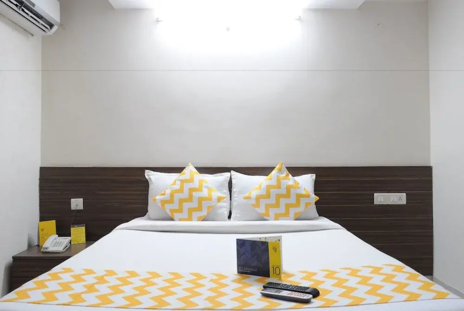 OYO 17375 My Place Kondapur Hicc