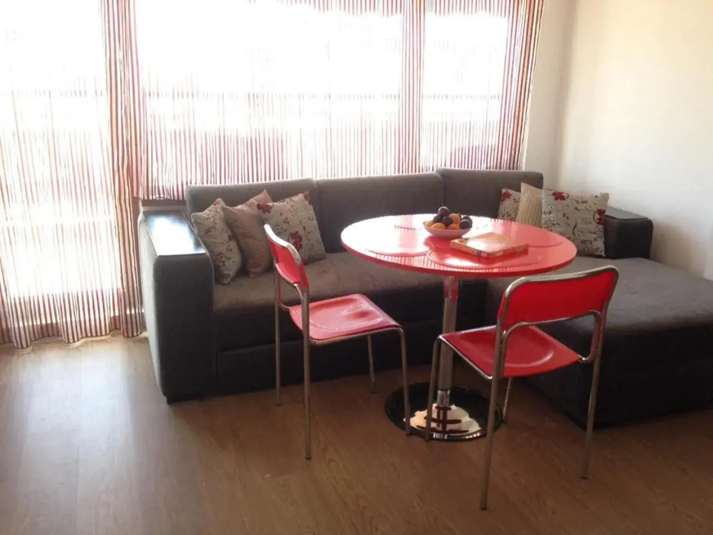 2-х комнатные апартаменты в г.Поморие Болгария