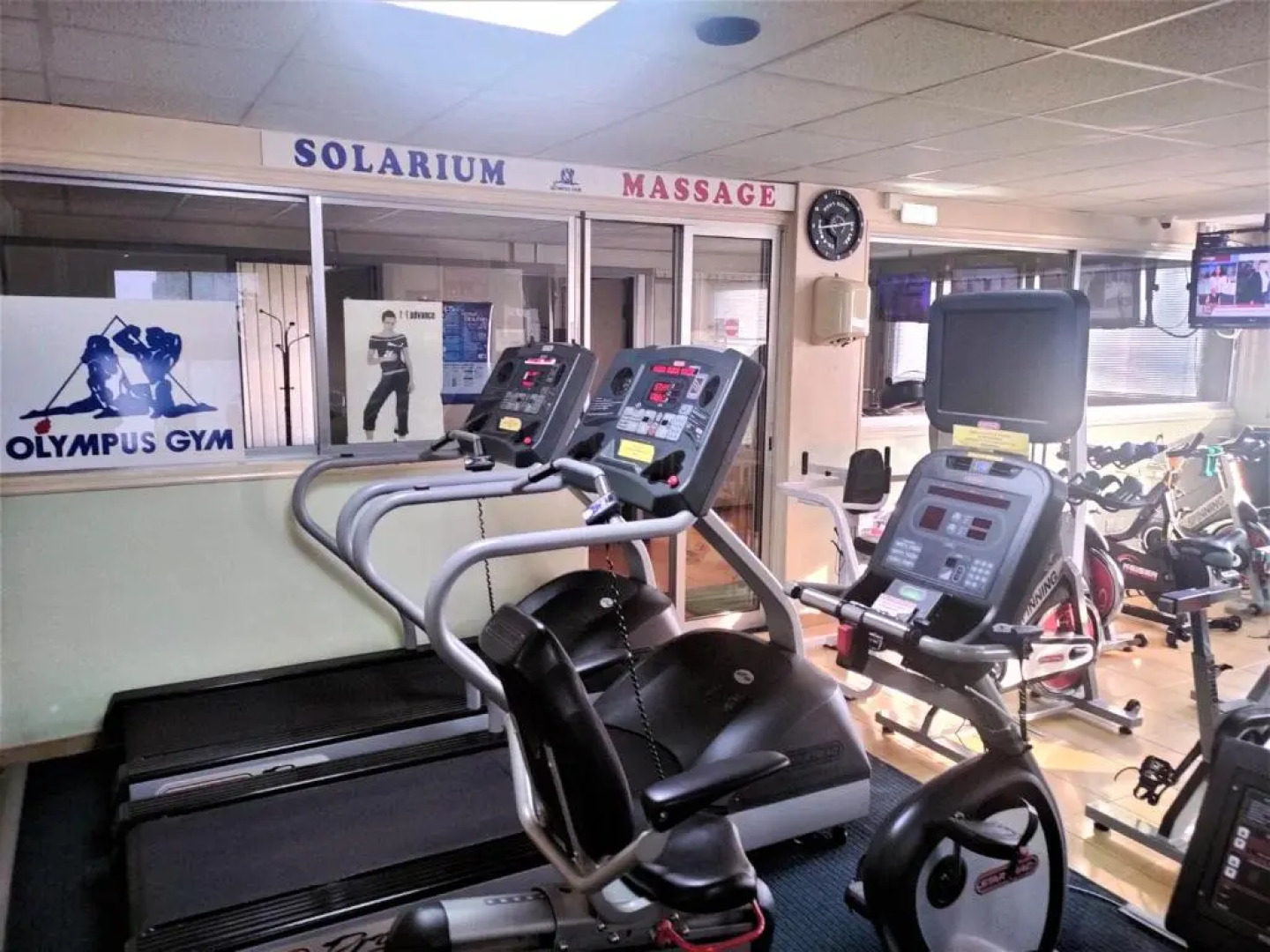 Almond Business Hotel