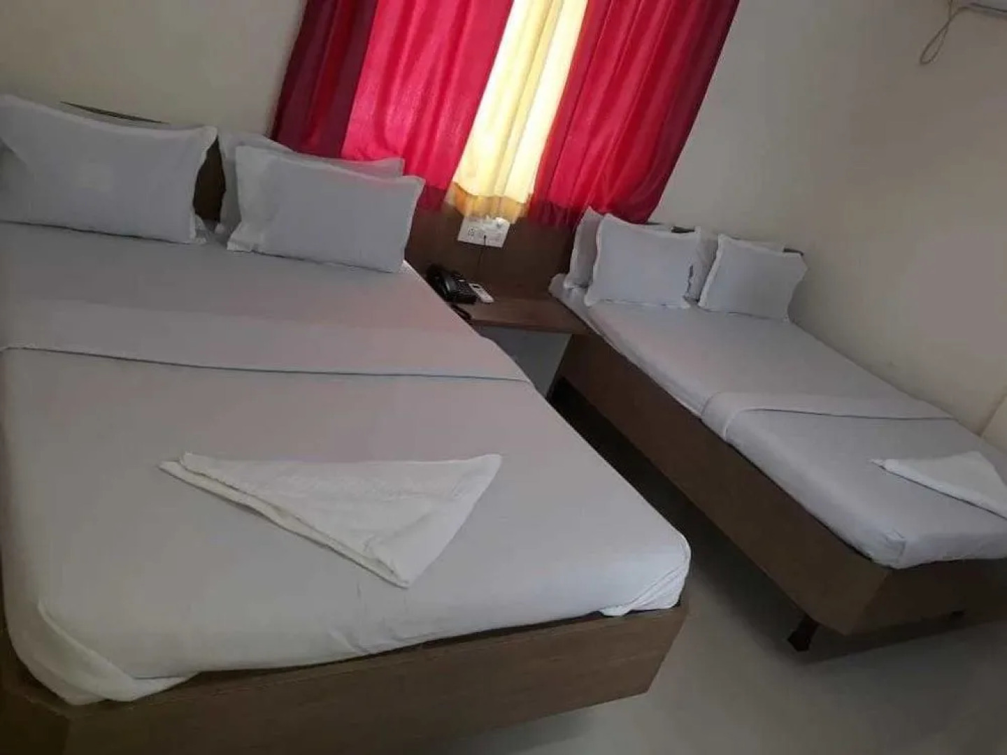 Hotel Shree Sai Sangam Delux