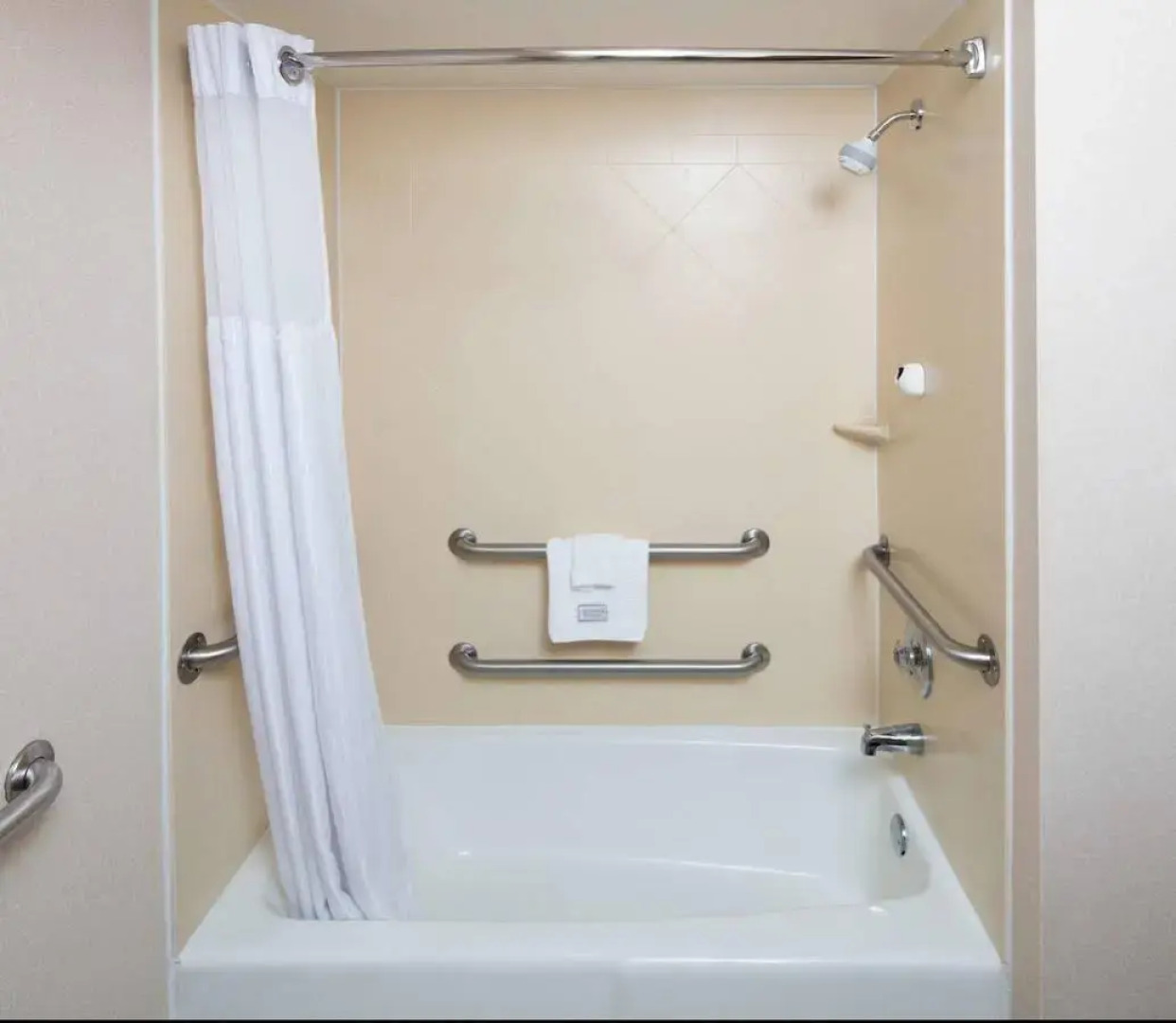 Baymont by Wyndham Fayetteville I-95