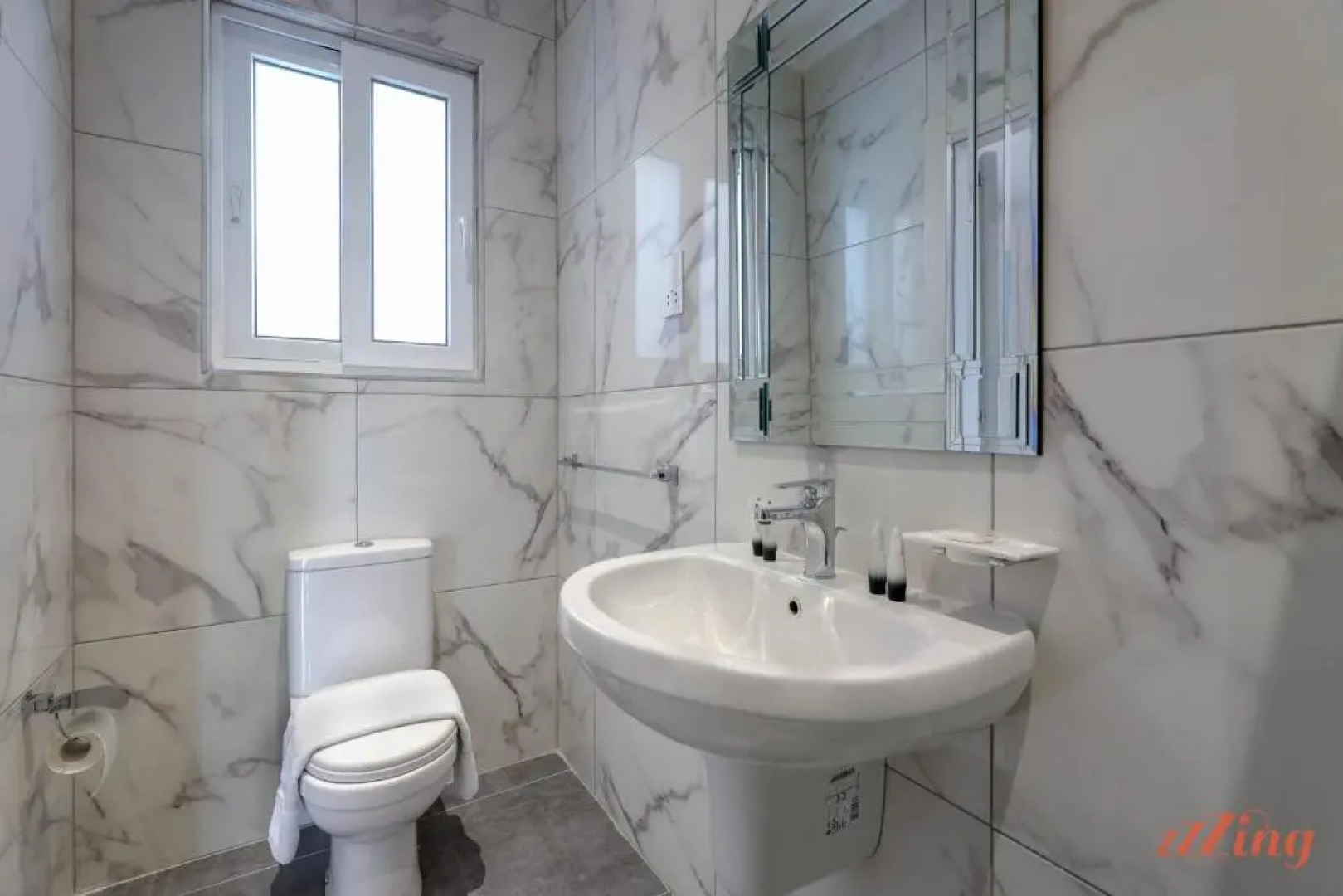 Seafront Penthouse w Unobstructed Sea Views