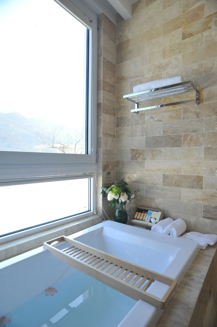 Club Inner Hotel & Resort