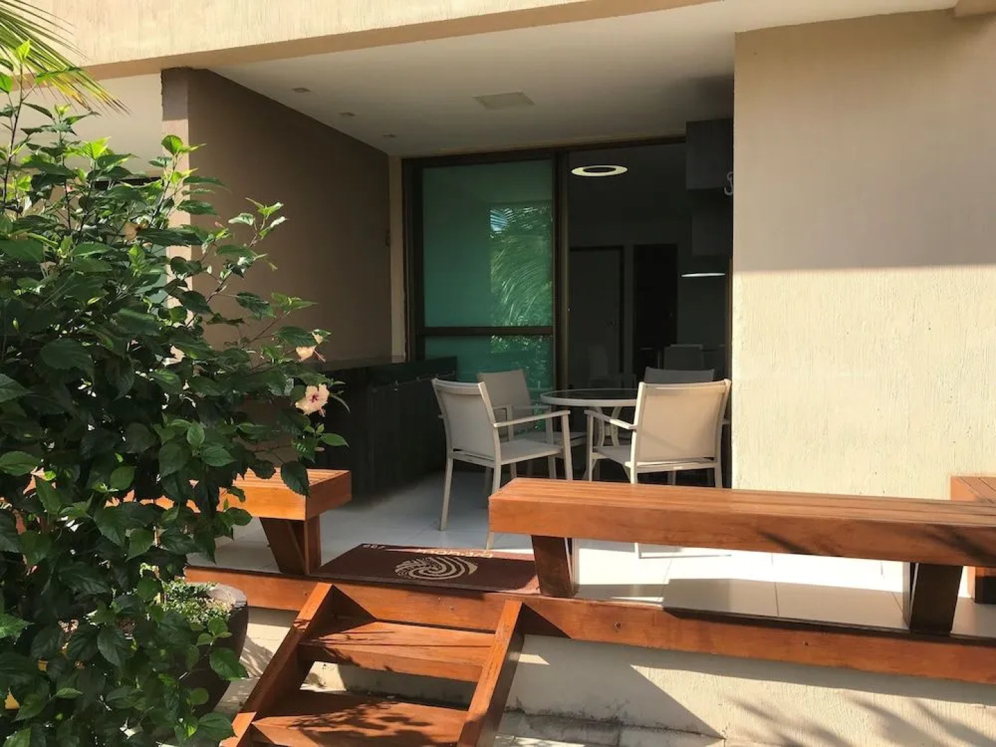 Charmoso Flat Nui Supreme