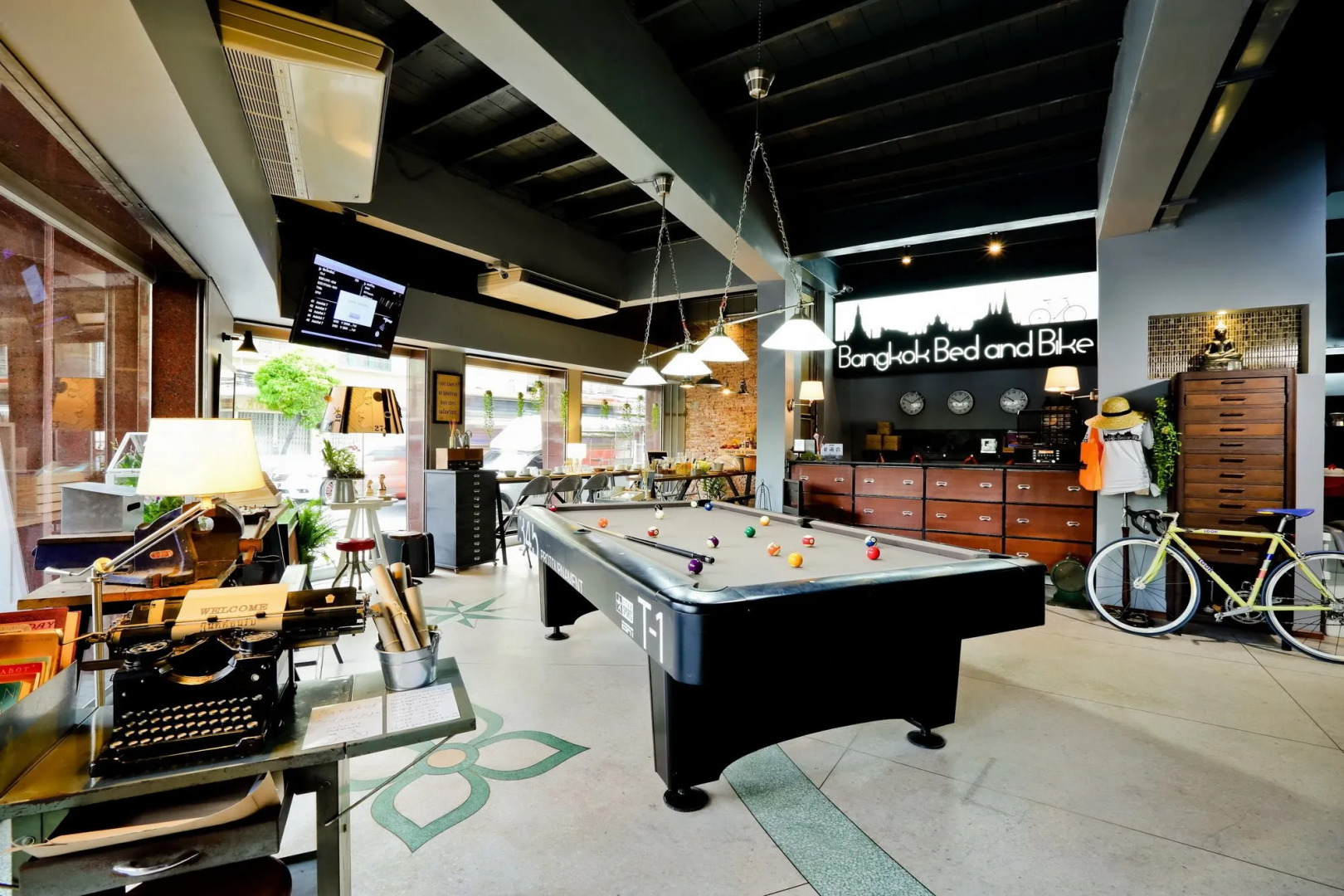 Bangkok Bed and Bike - Hostel