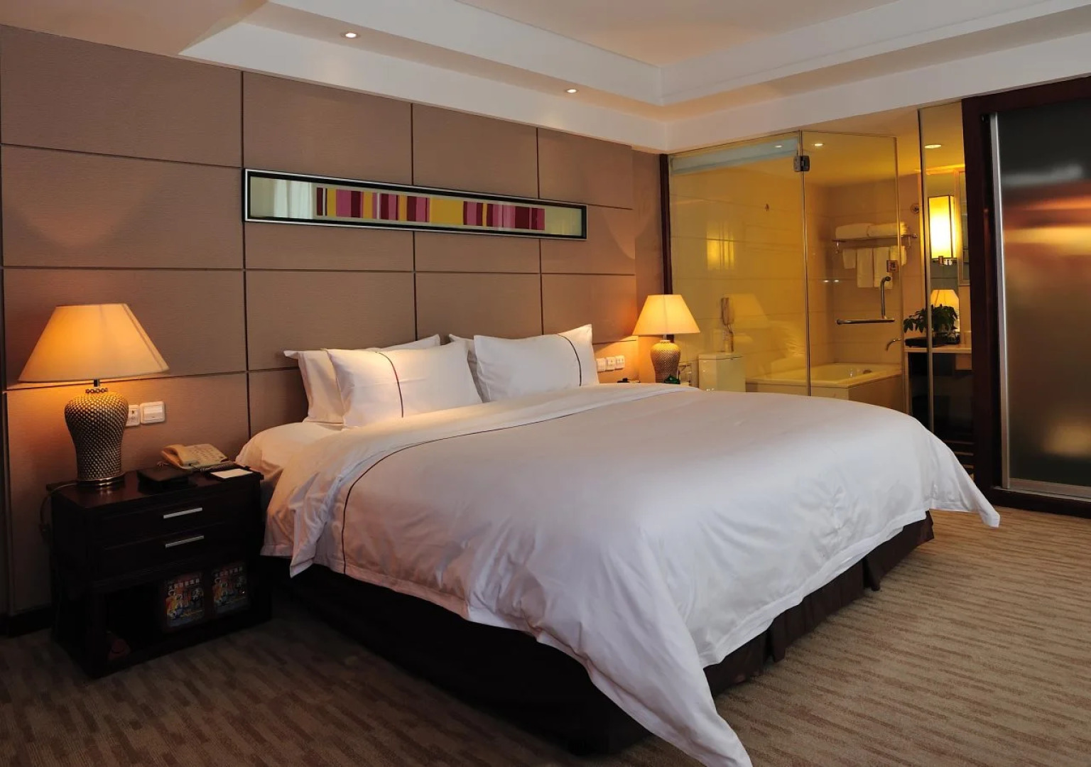 Xiongchu International Hotel