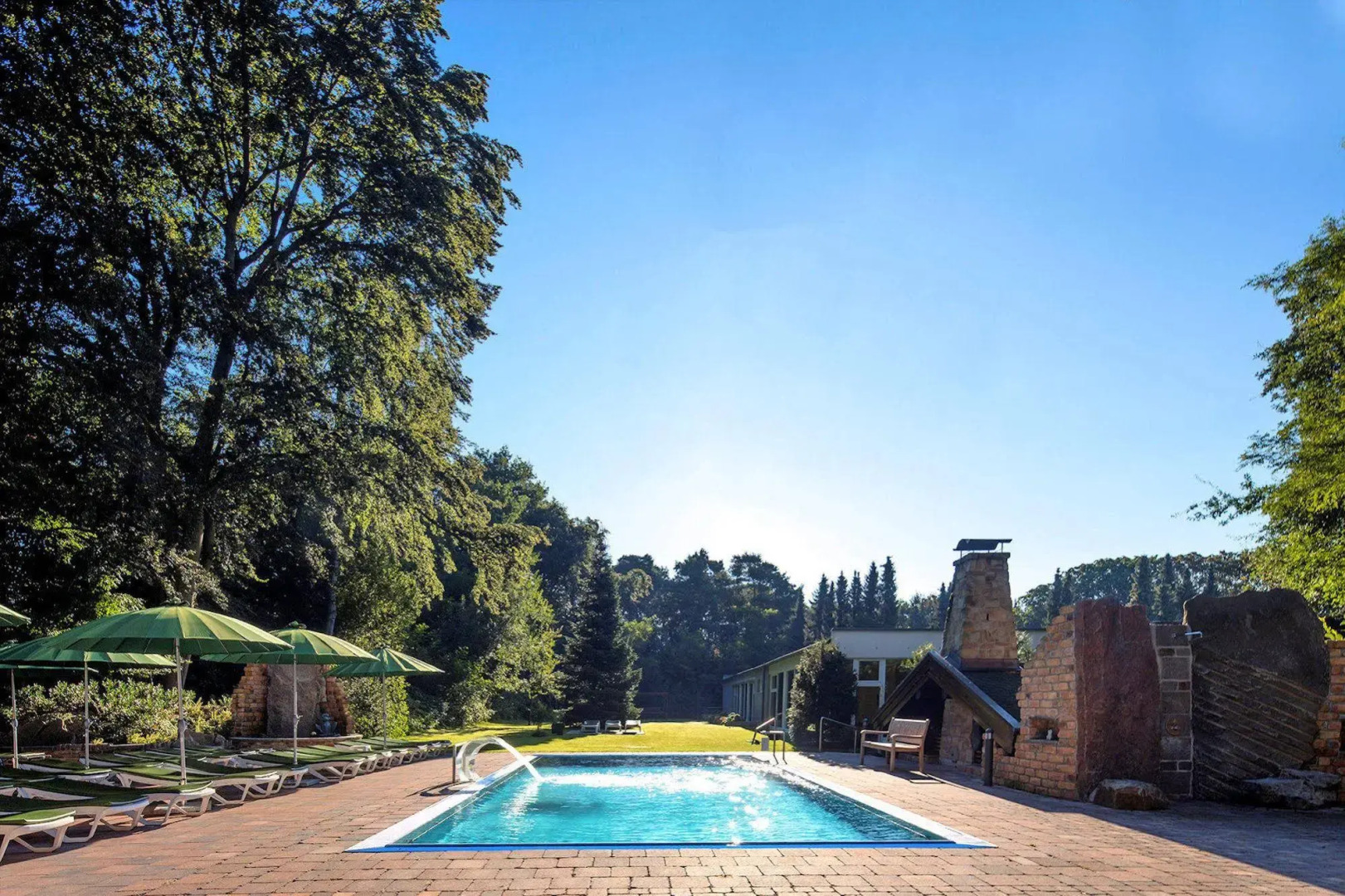 Waldhotel Tannenhäuschen