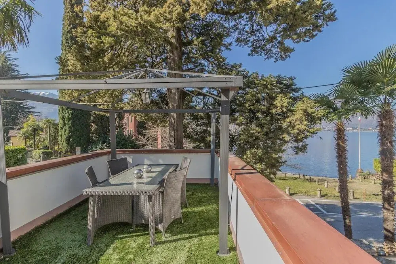 Belle Epoque Apartment Lierna