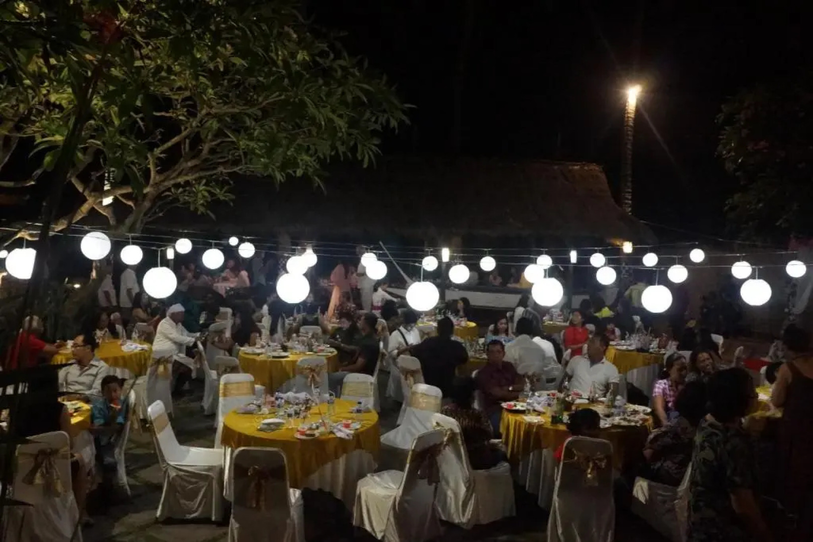 Puri Pandan Restaurant & Bungalows