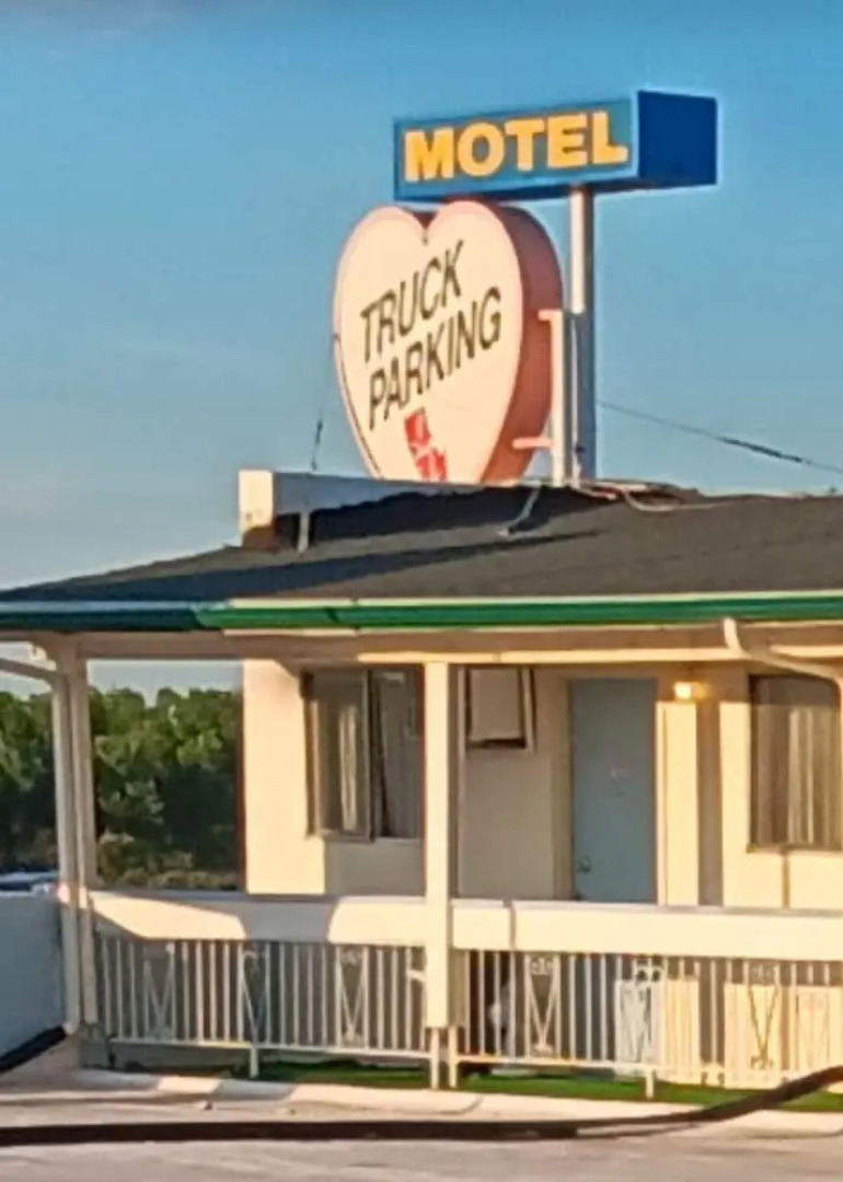 Travel Inn - La Junta