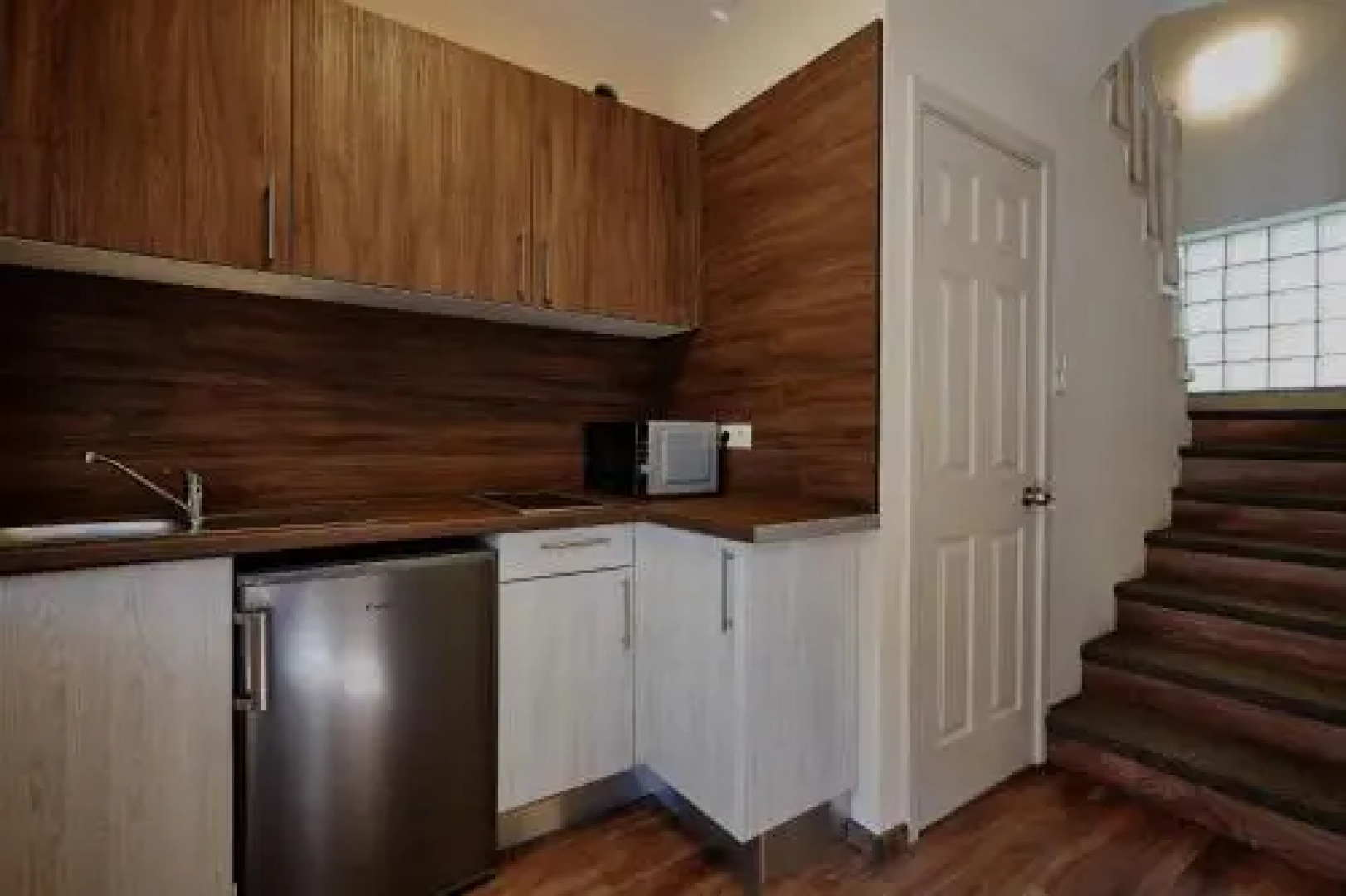 Óvár Apartman Hotel