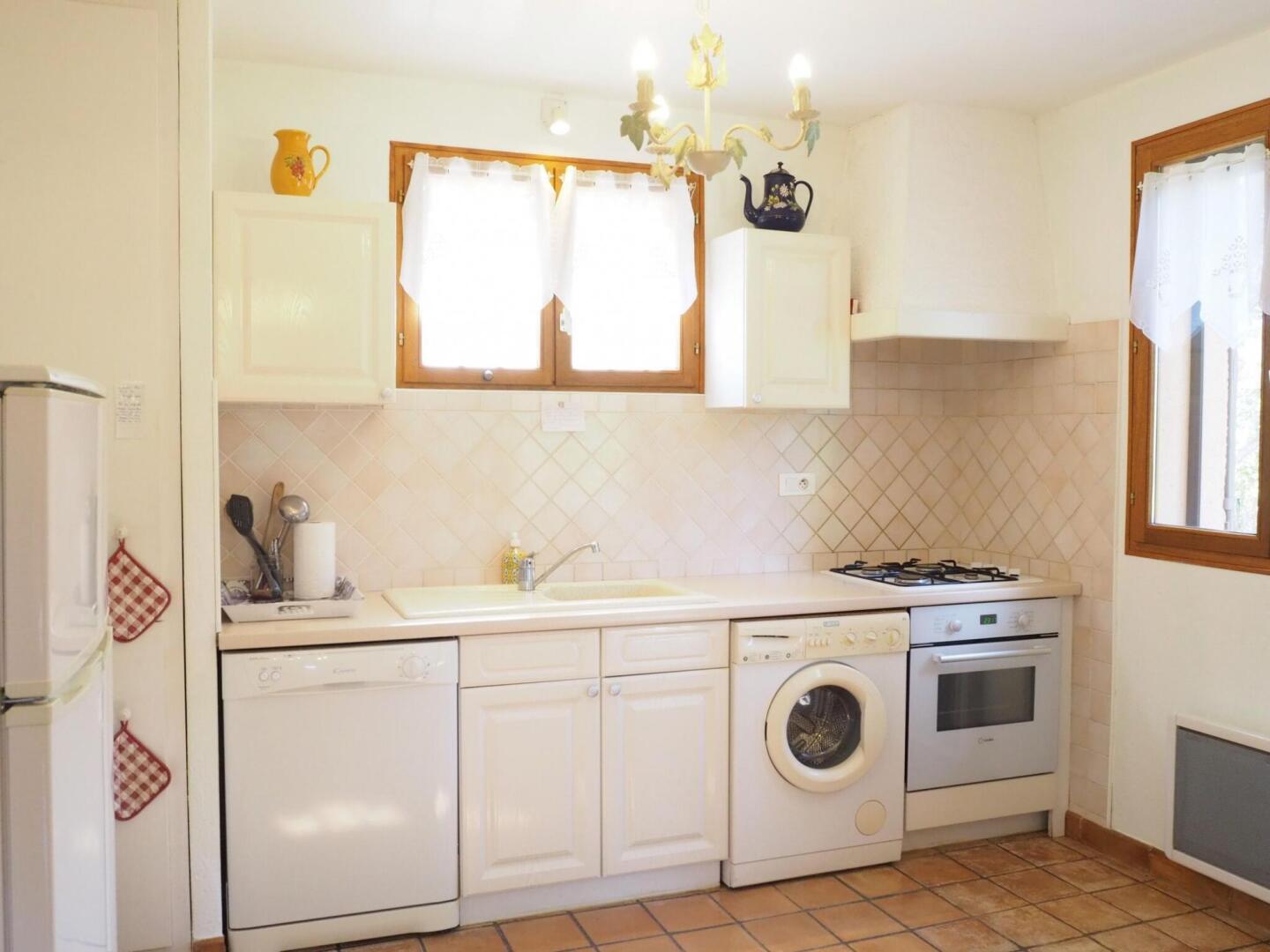 Holiday home with outdoor pool, Bédoin