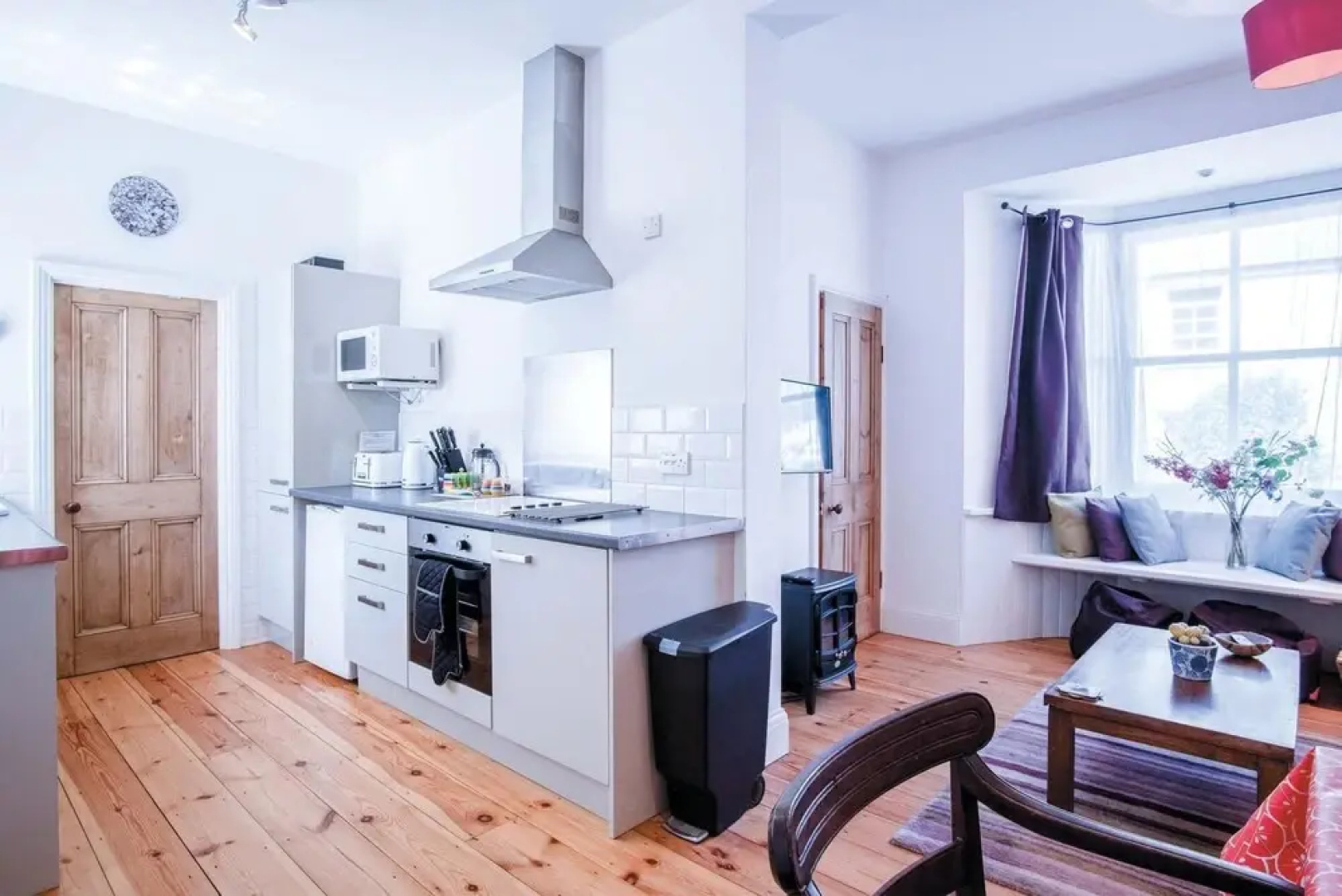 Sea Glass - 2 Bedroom Apartment - Manorbier