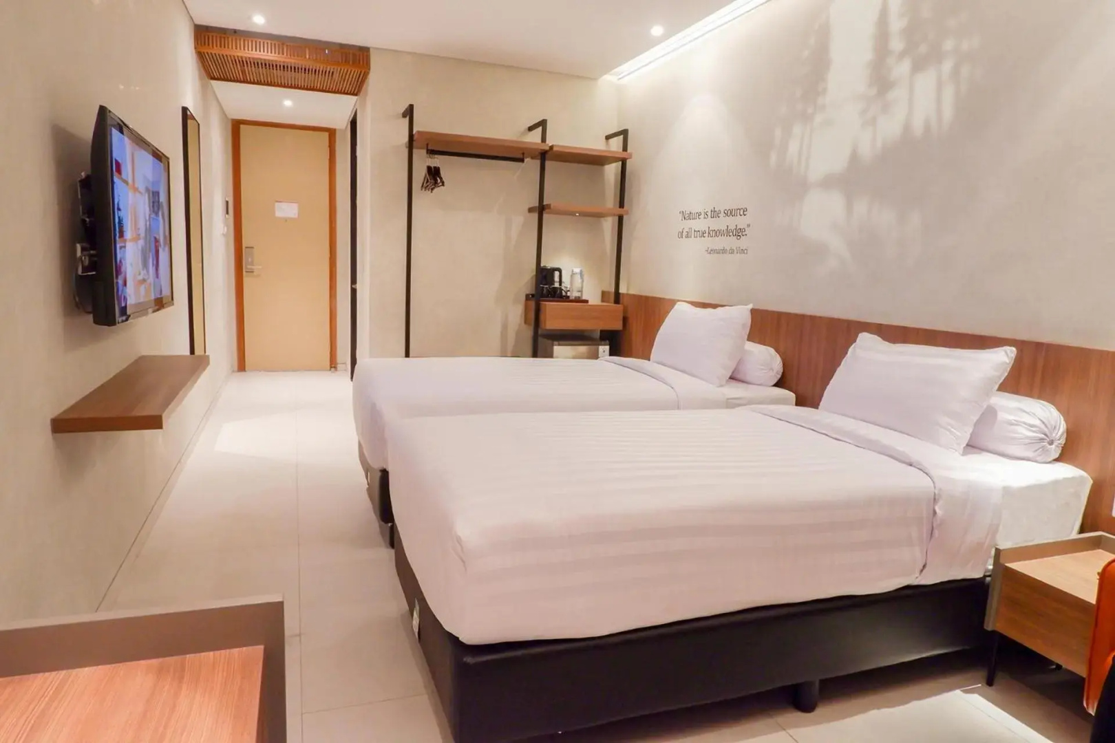 Front One Resort Magelang