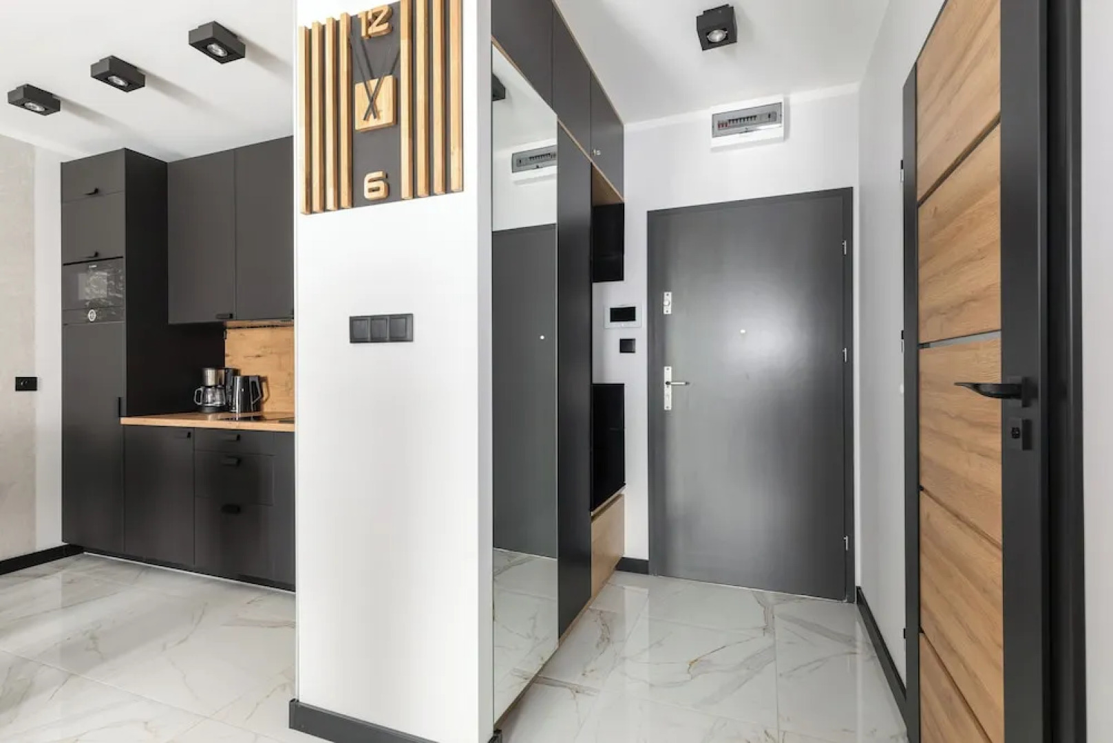 Dziwnów Spadochroniarzy by Renters