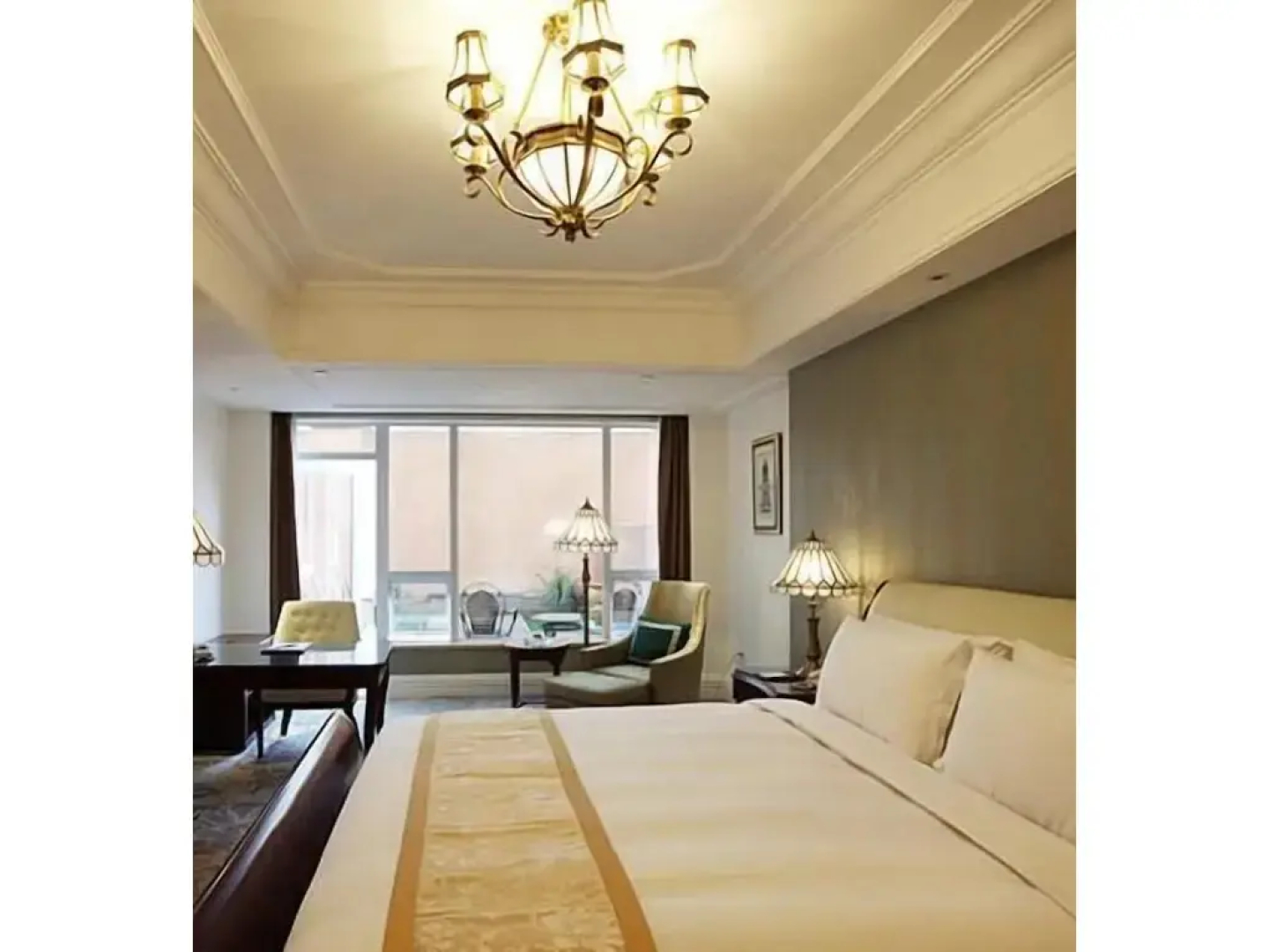 Chongqing Auwi Hotel