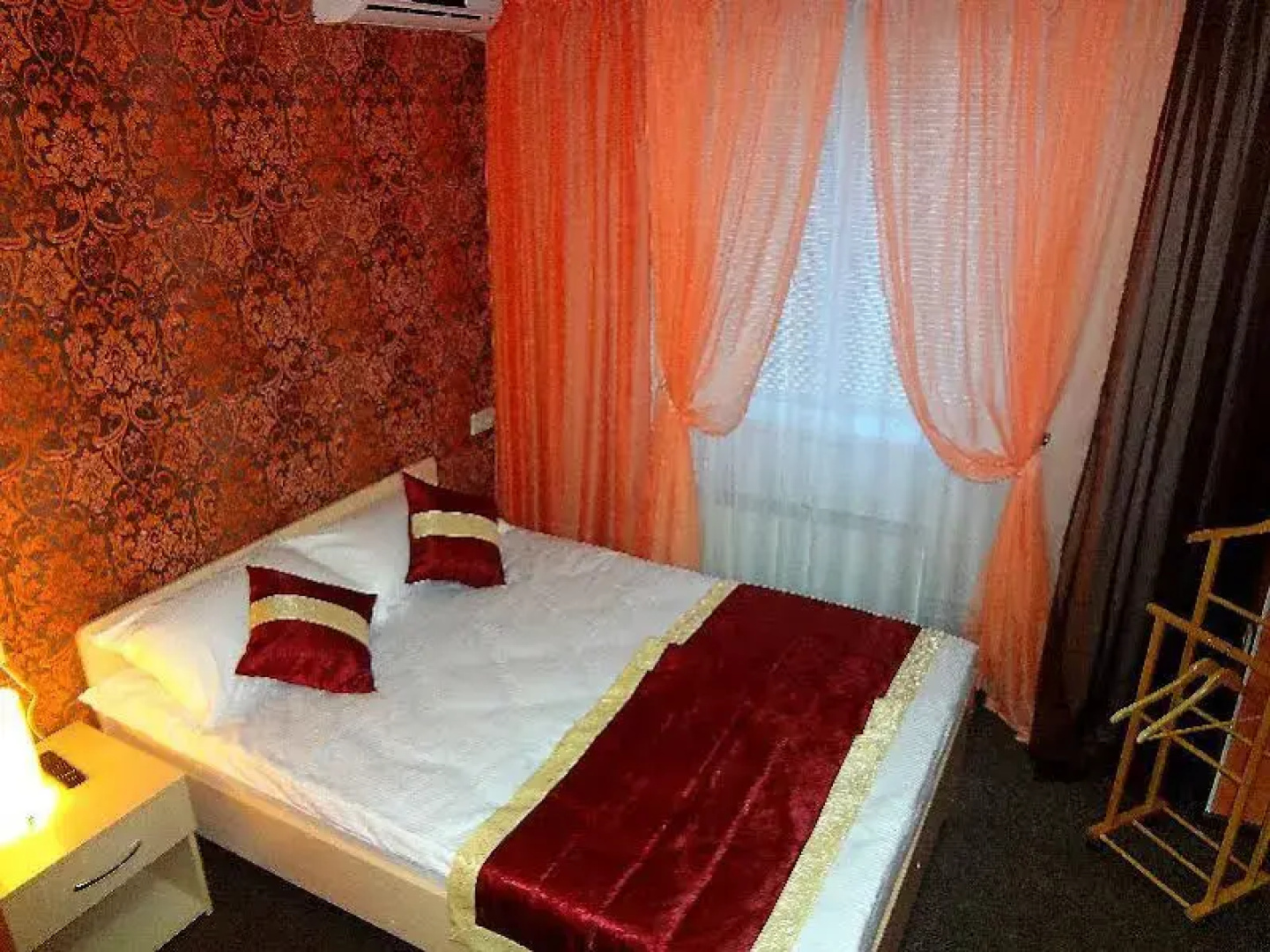 Hotel Tango