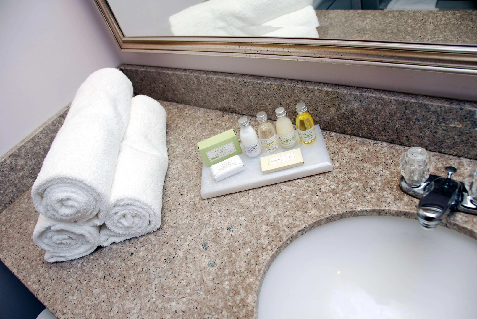 Best Western Plus Stoneridge Inn & Conference Centre