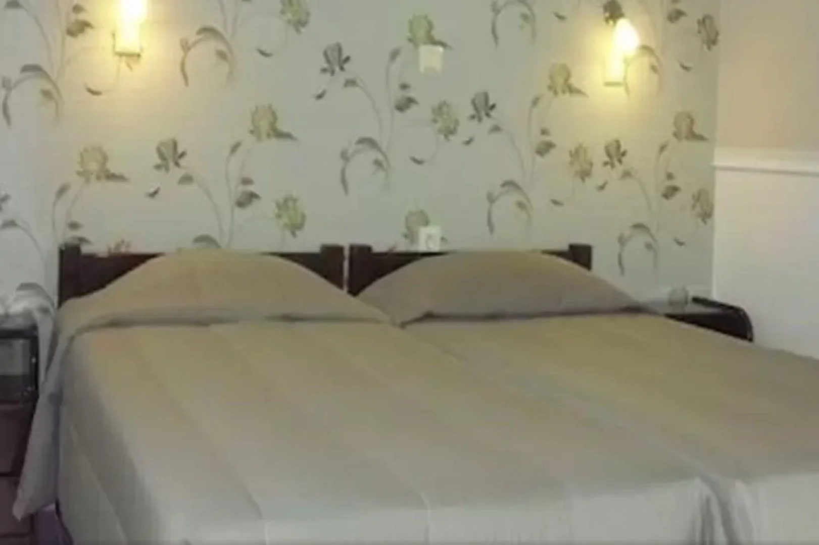 Nostalgia Apartments