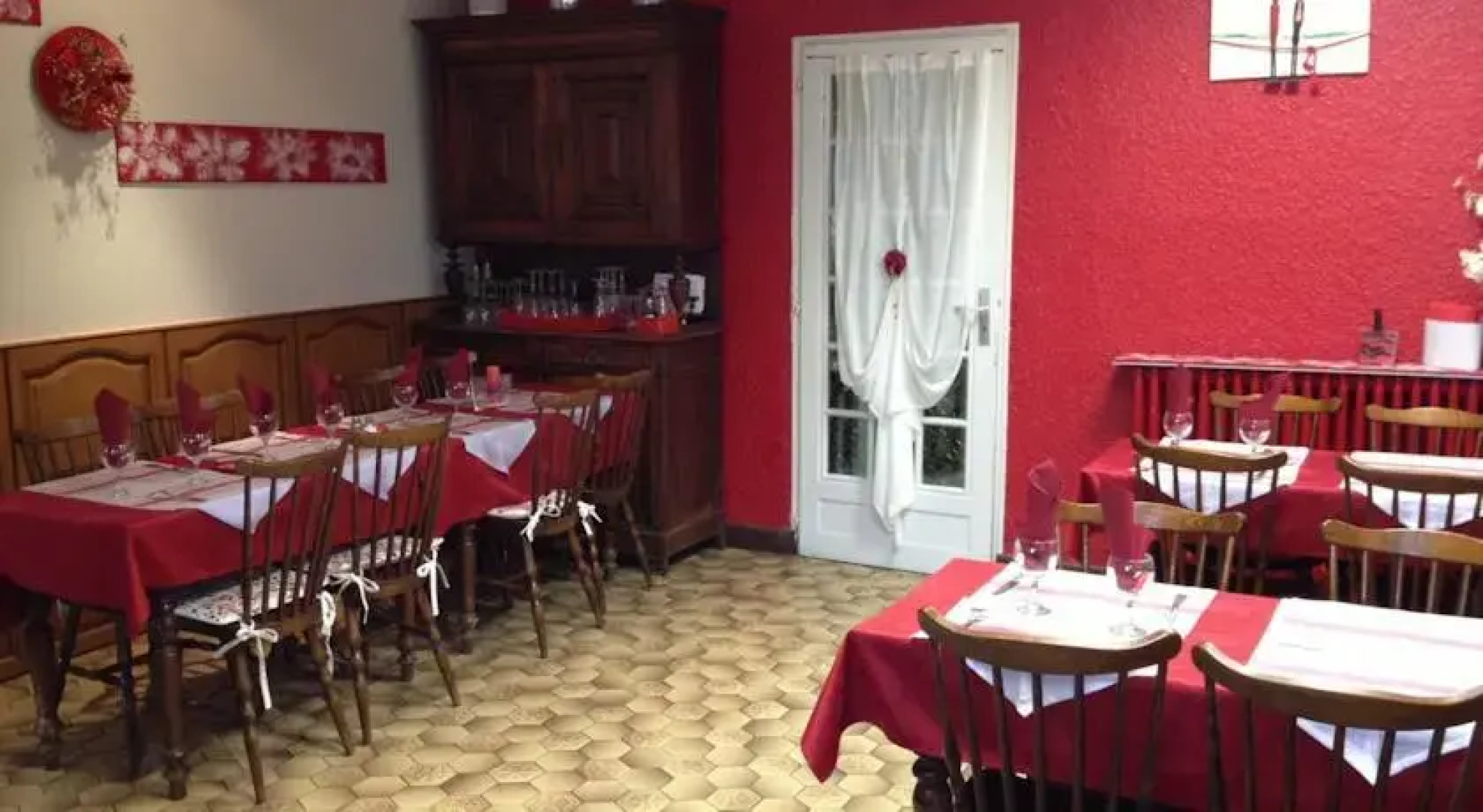 Hotel-Restaurant Le Lion dOr