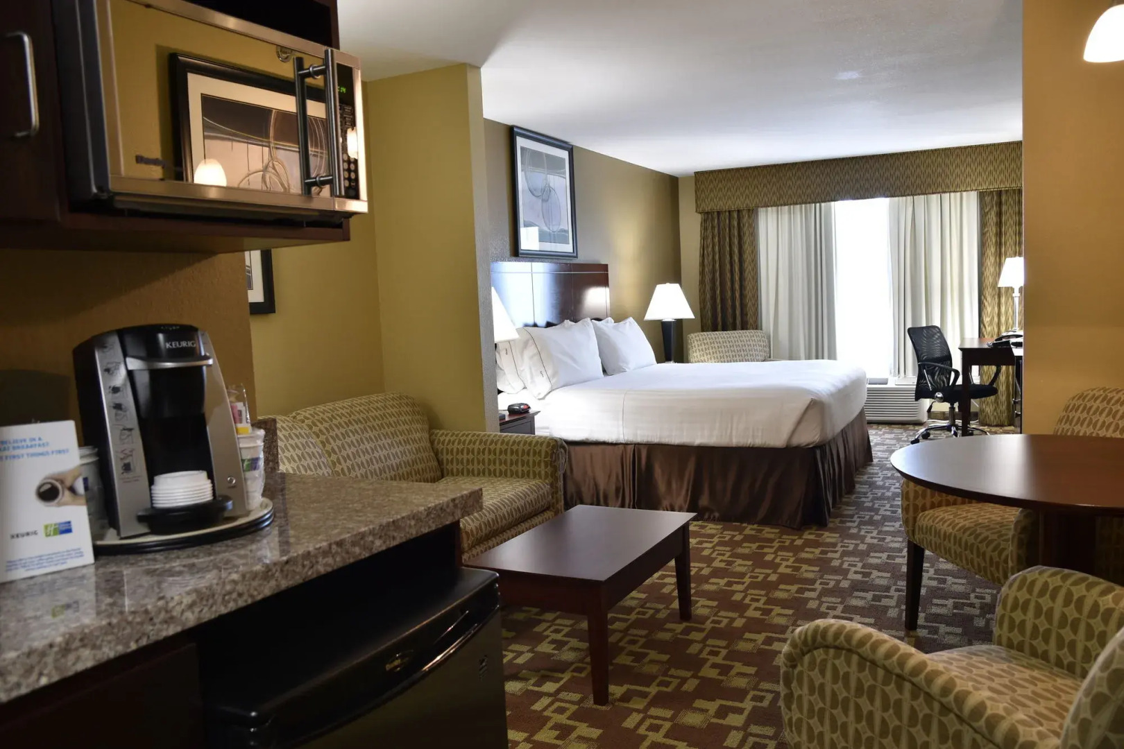 Holiday Inn Express St Charles