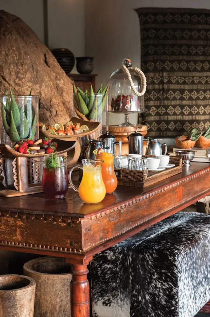 Madikwe Hills Private Game Lodge