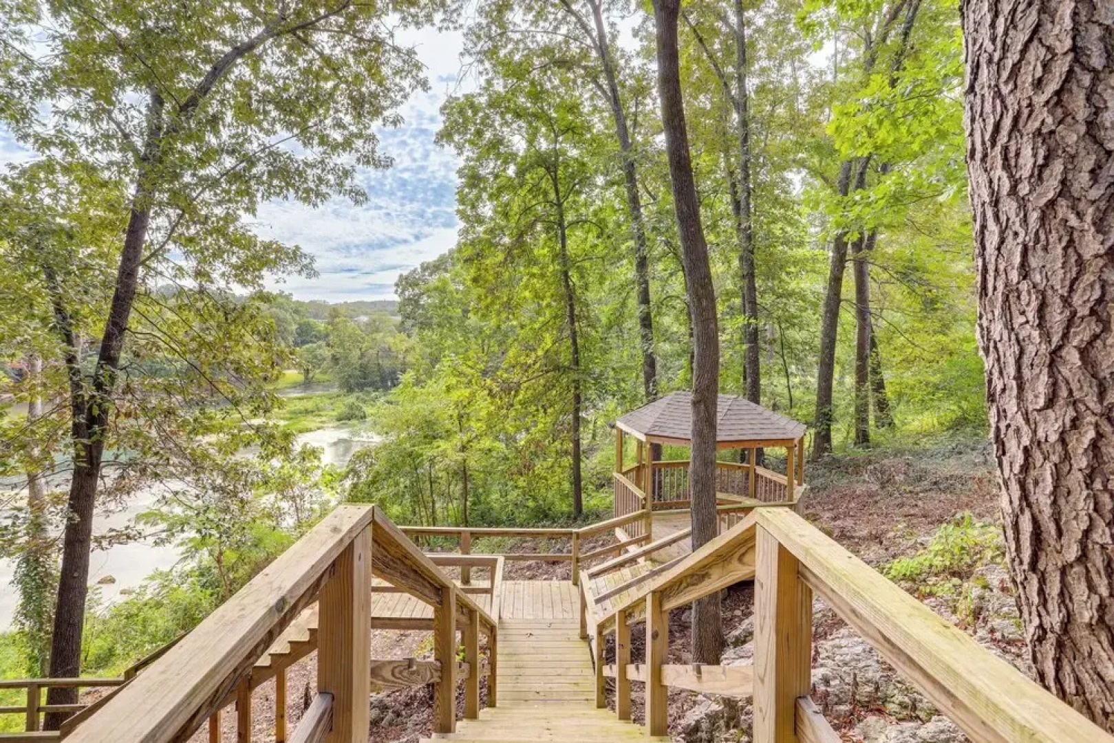 Spring River Vacation Rental w/ 2 Docks!