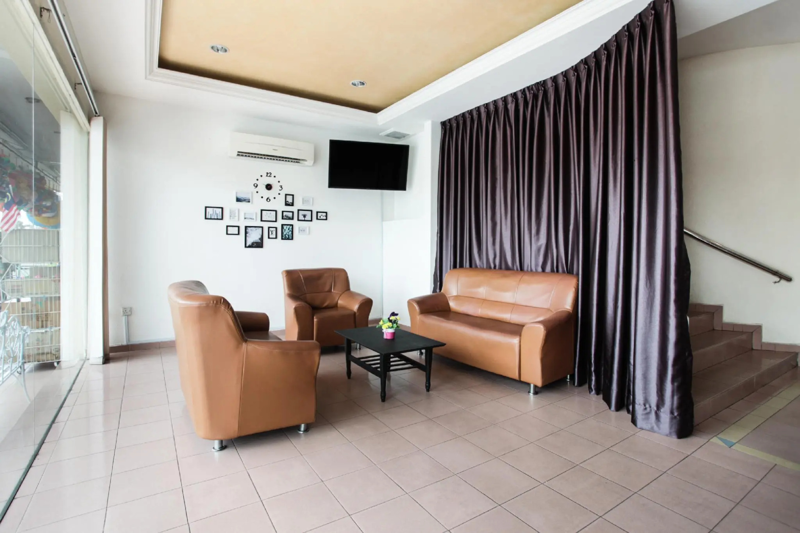 OYO 89341 Hotel Home 88