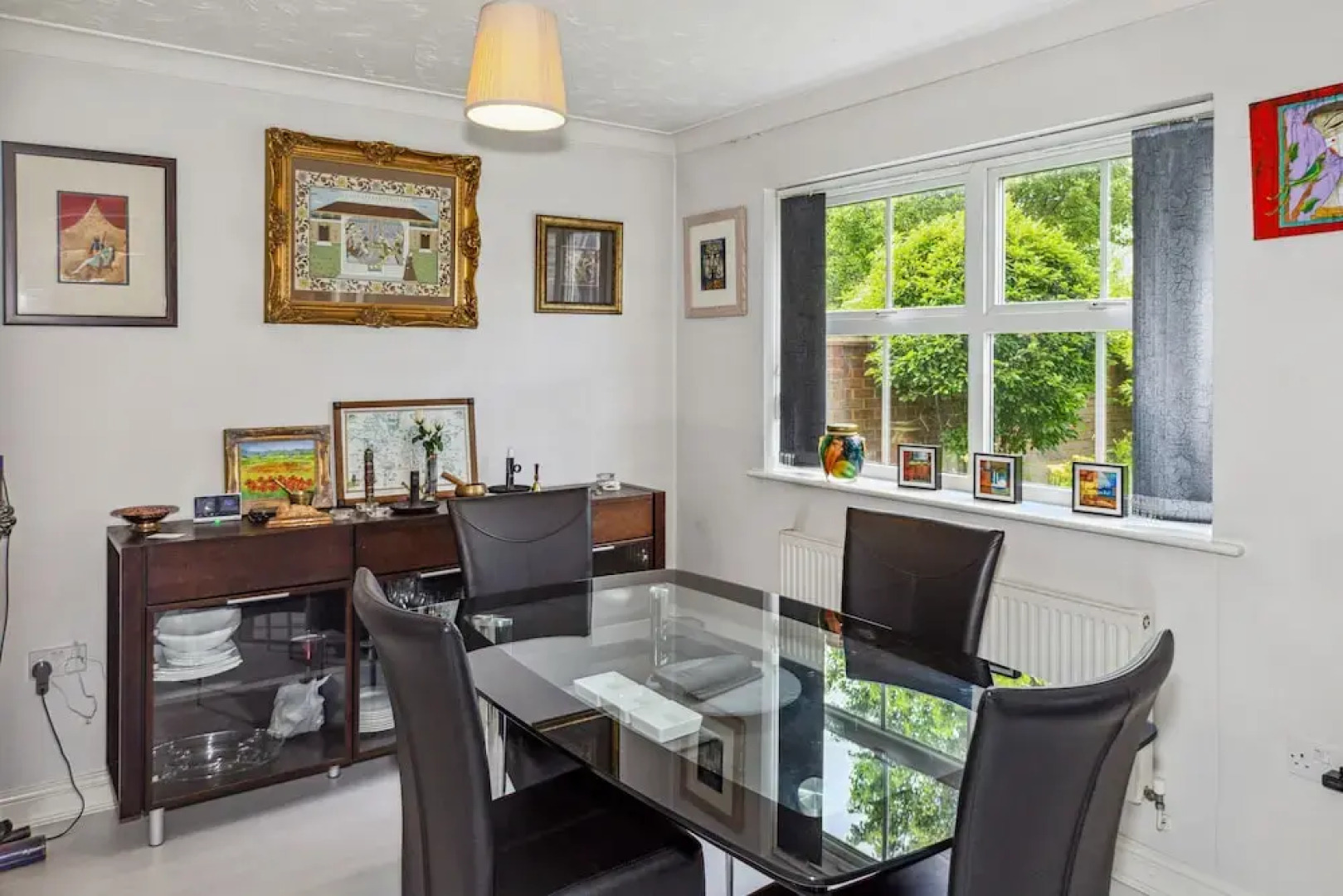 Urban Oasis - Modern 2B/2B Retreat Near Nature