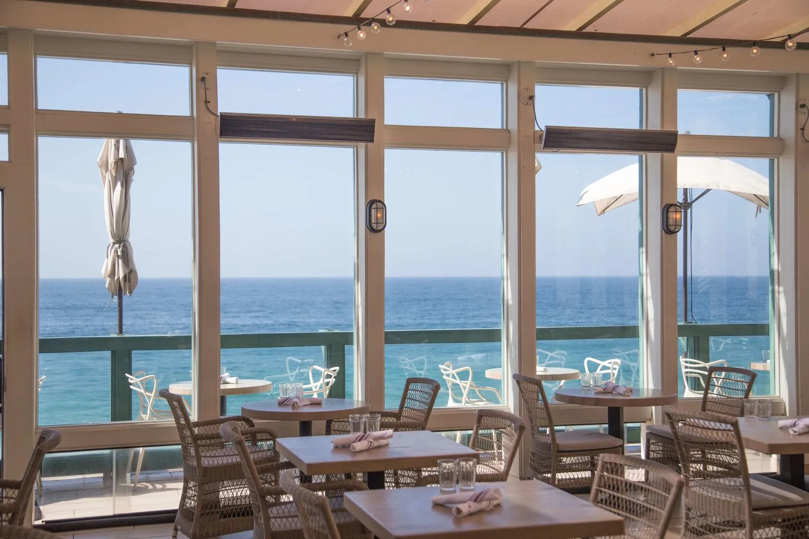 Pacific Edge Hotel
