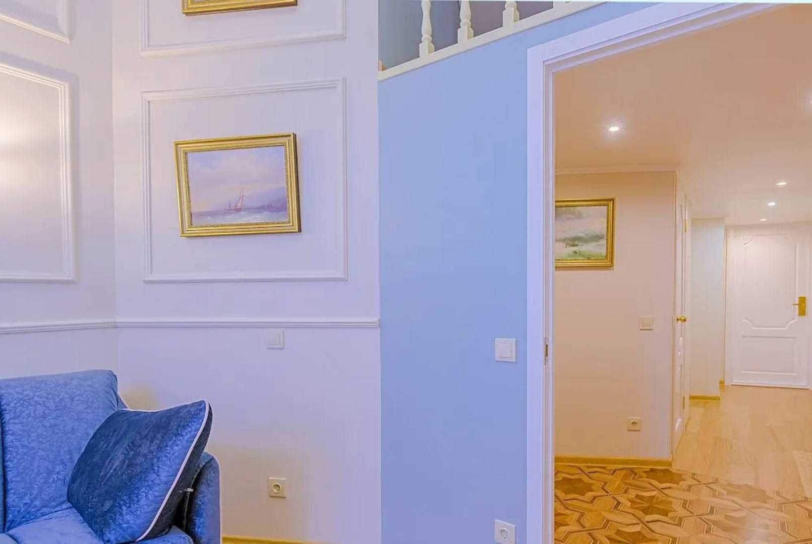 Апарт-отель ColorSpb — Дом художников