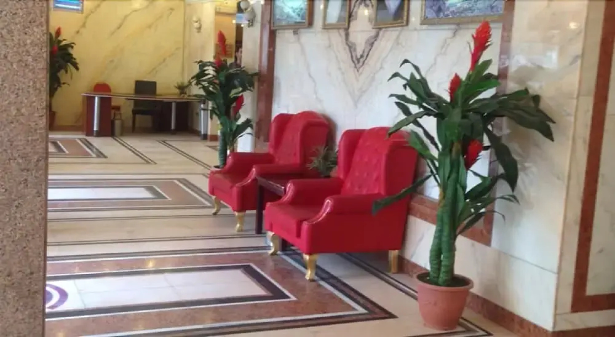 Zomorodet Al Aseel Hotel