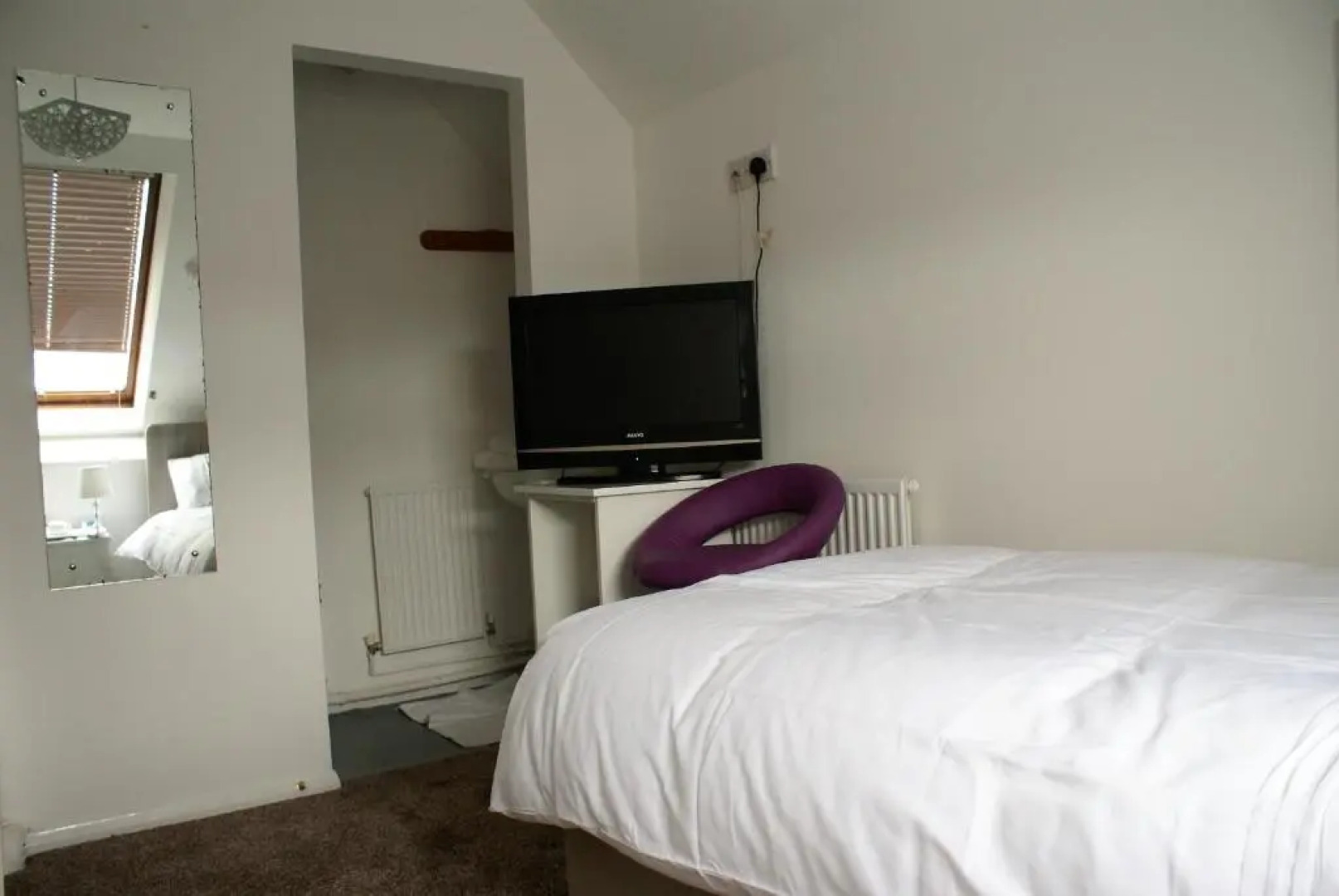 LG Thai Derm Spa & Guesthouse