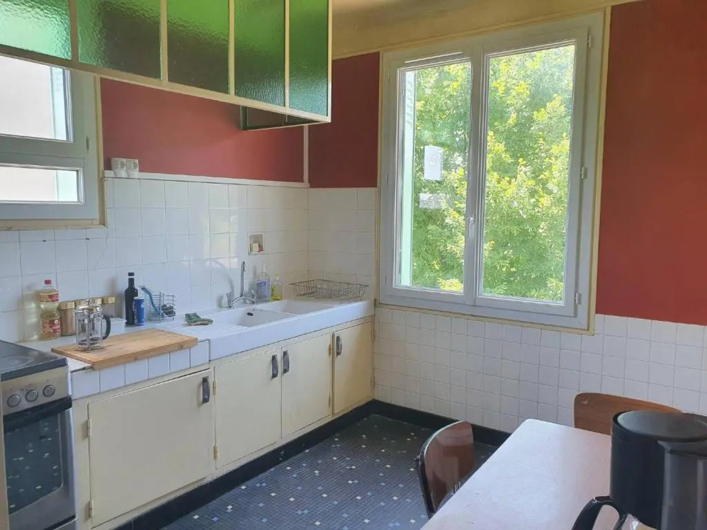 Big summer house in the charming village of Meyssac