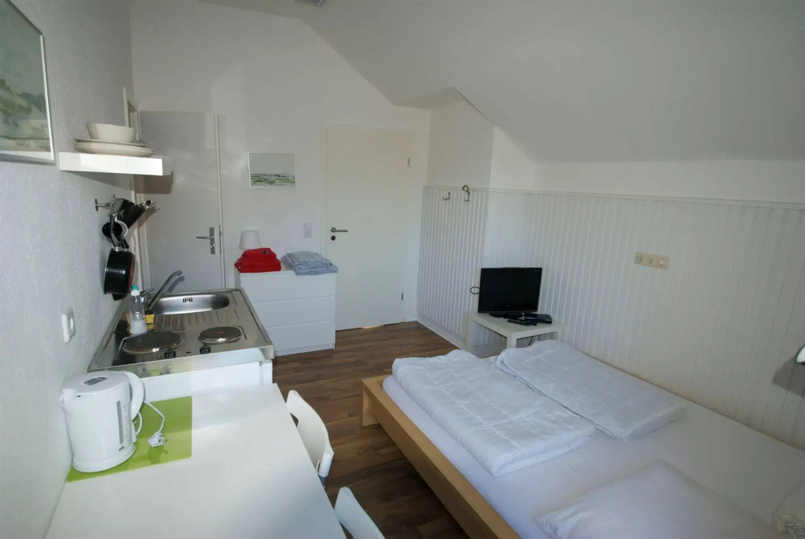 Flensbed Hotel & Hostel