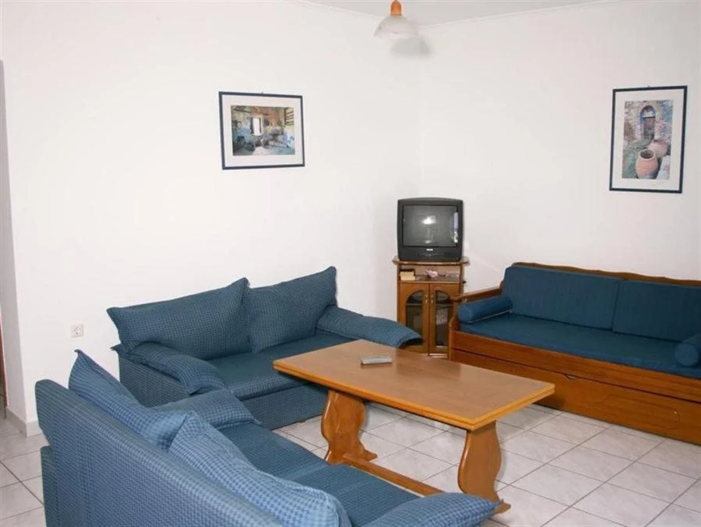 Minos Apartments & Studios