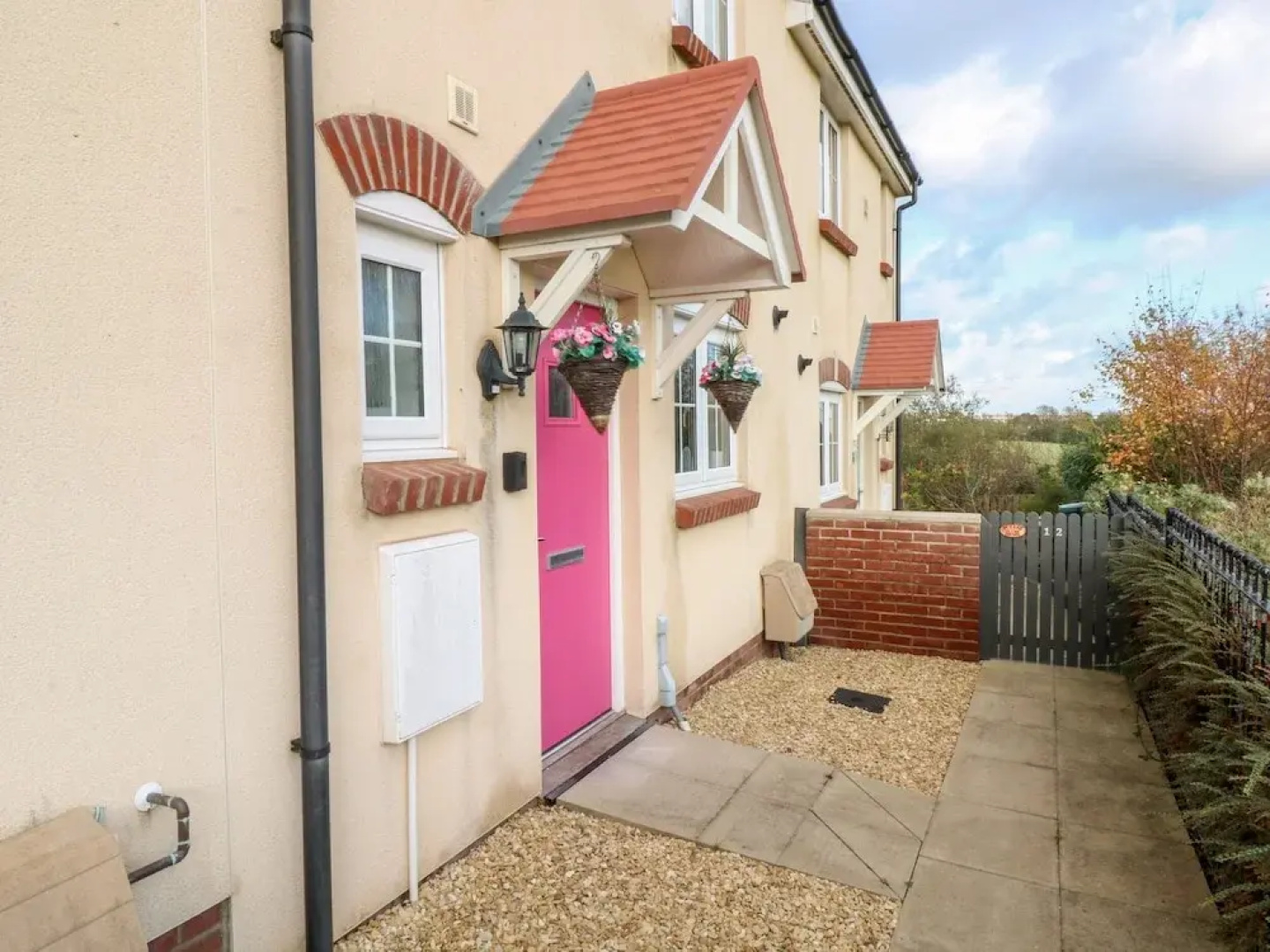 10 Belfrey Close