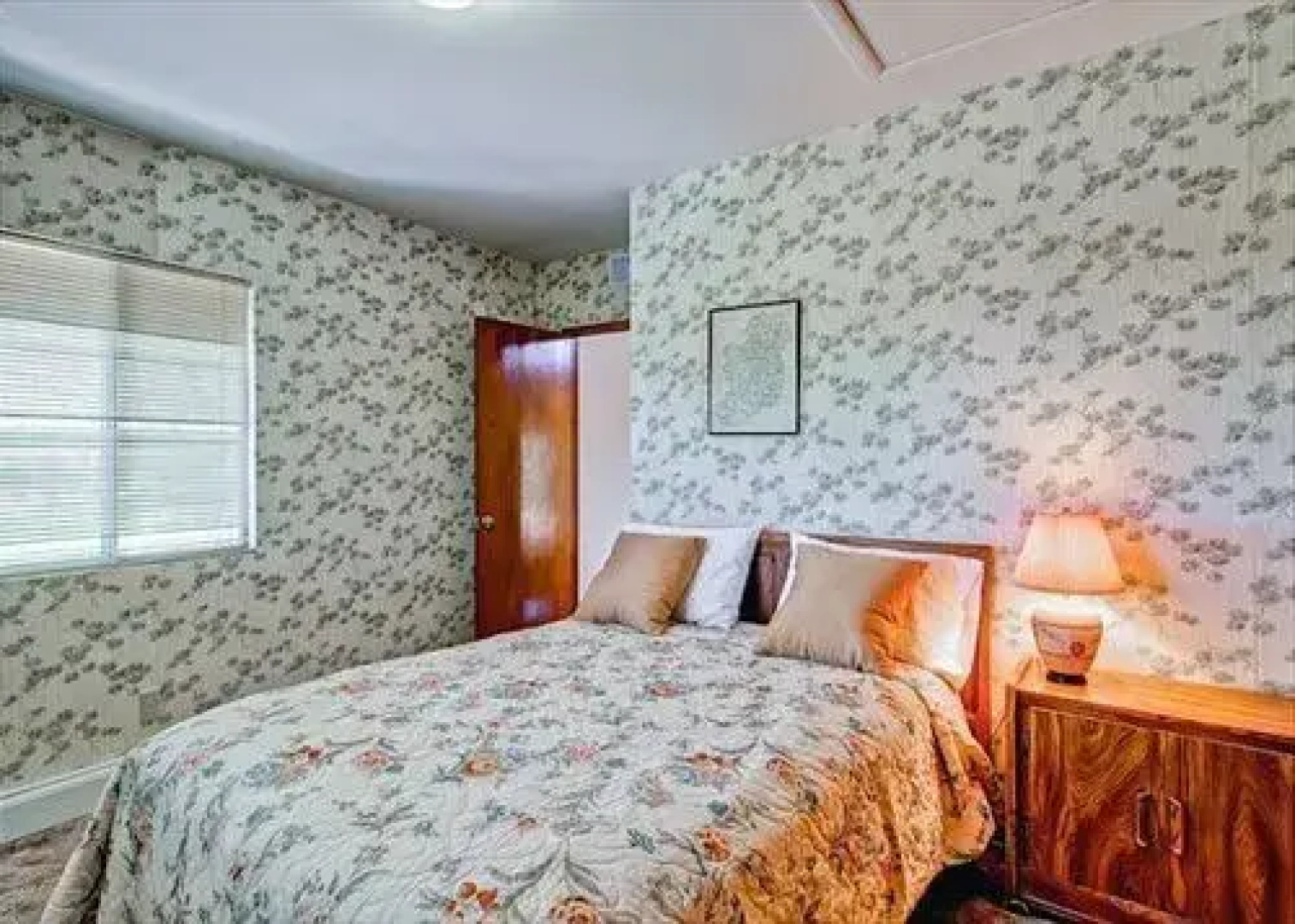 Sea Stone Ridge 3 Br home by RedAwning