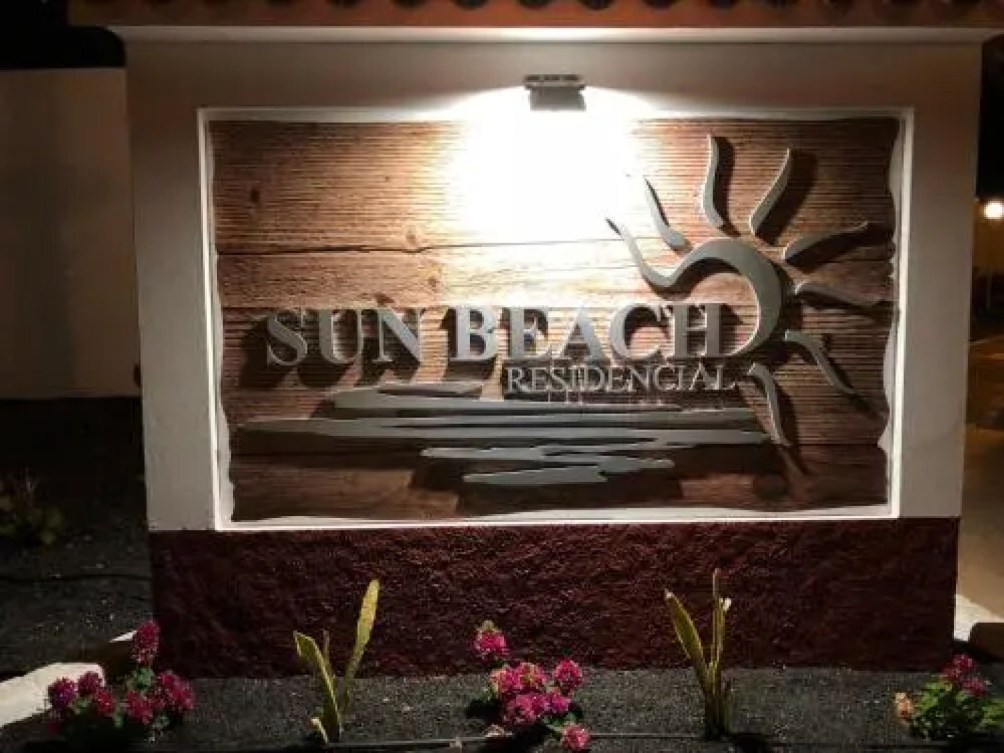 Sun Beach 5