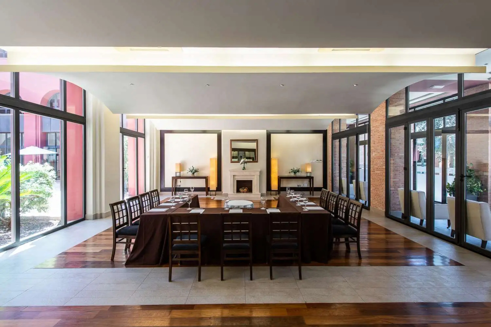 Intelier Airén Hotel